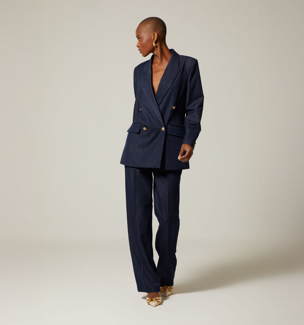 Blazer Manga Larga Cuatro Botones