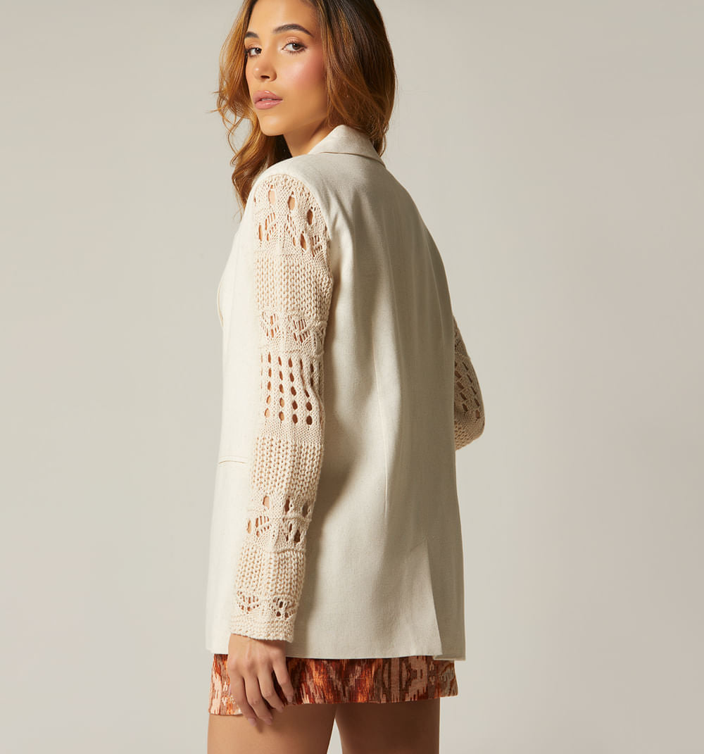 Blazer Con Mangas En Crochet