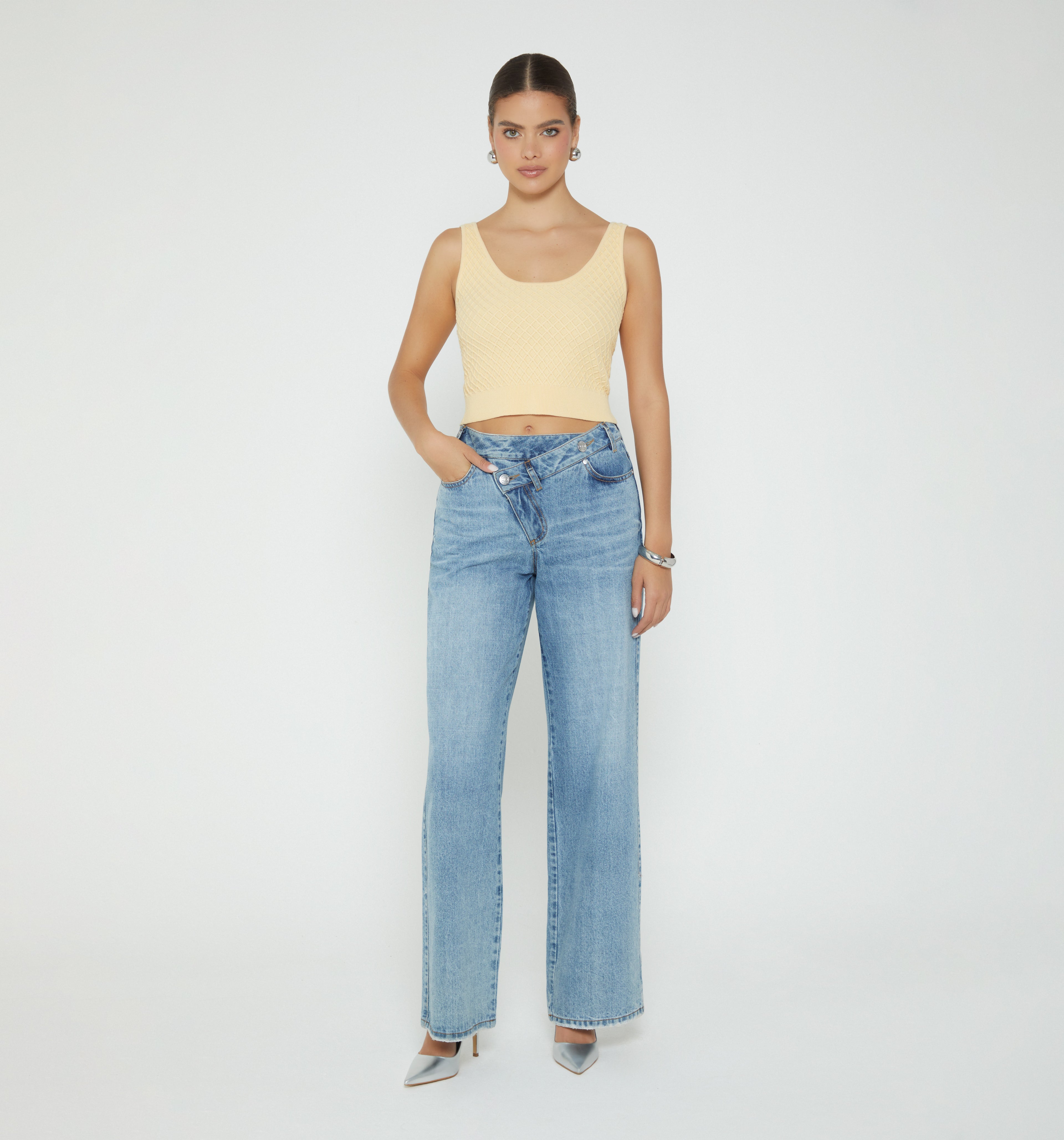 Blusa Corta De Tiras Escote Profundo