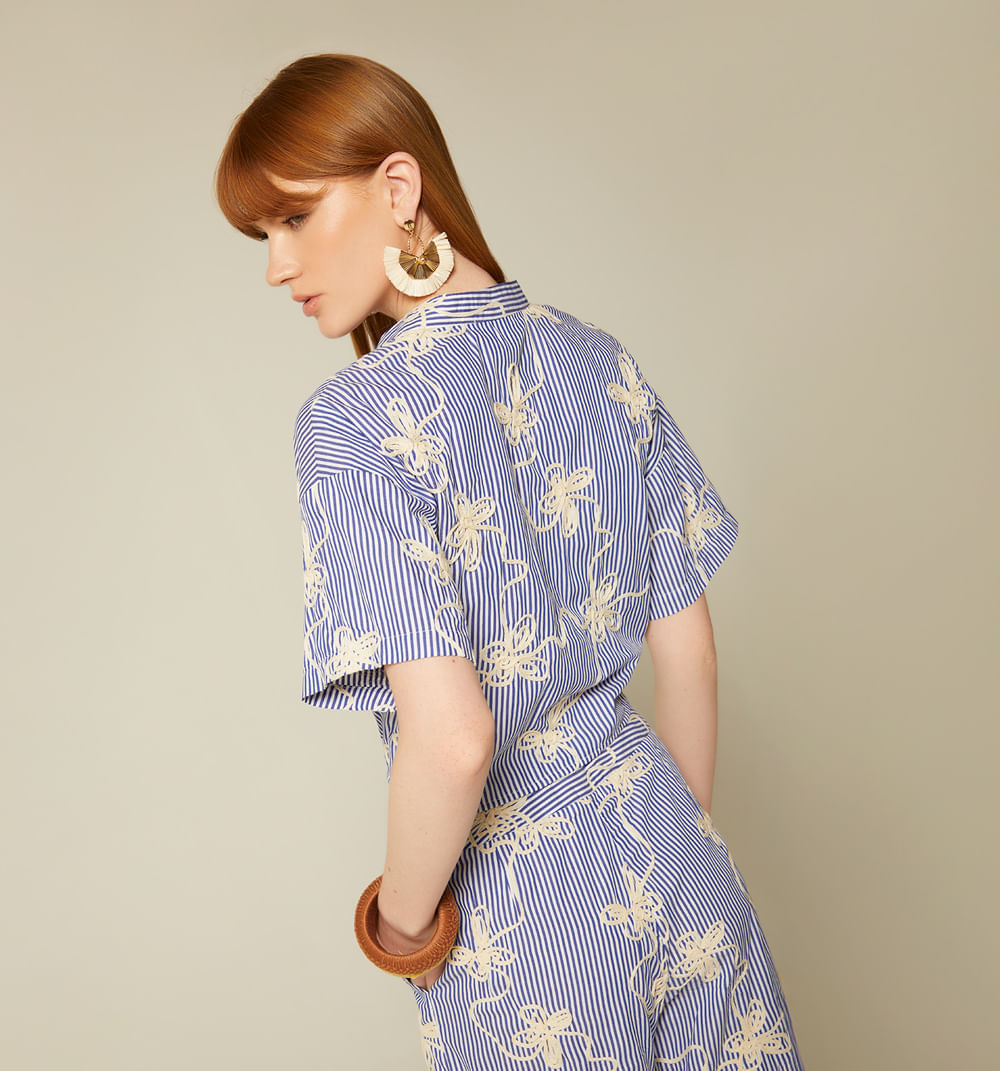 Blusa Con Amarre