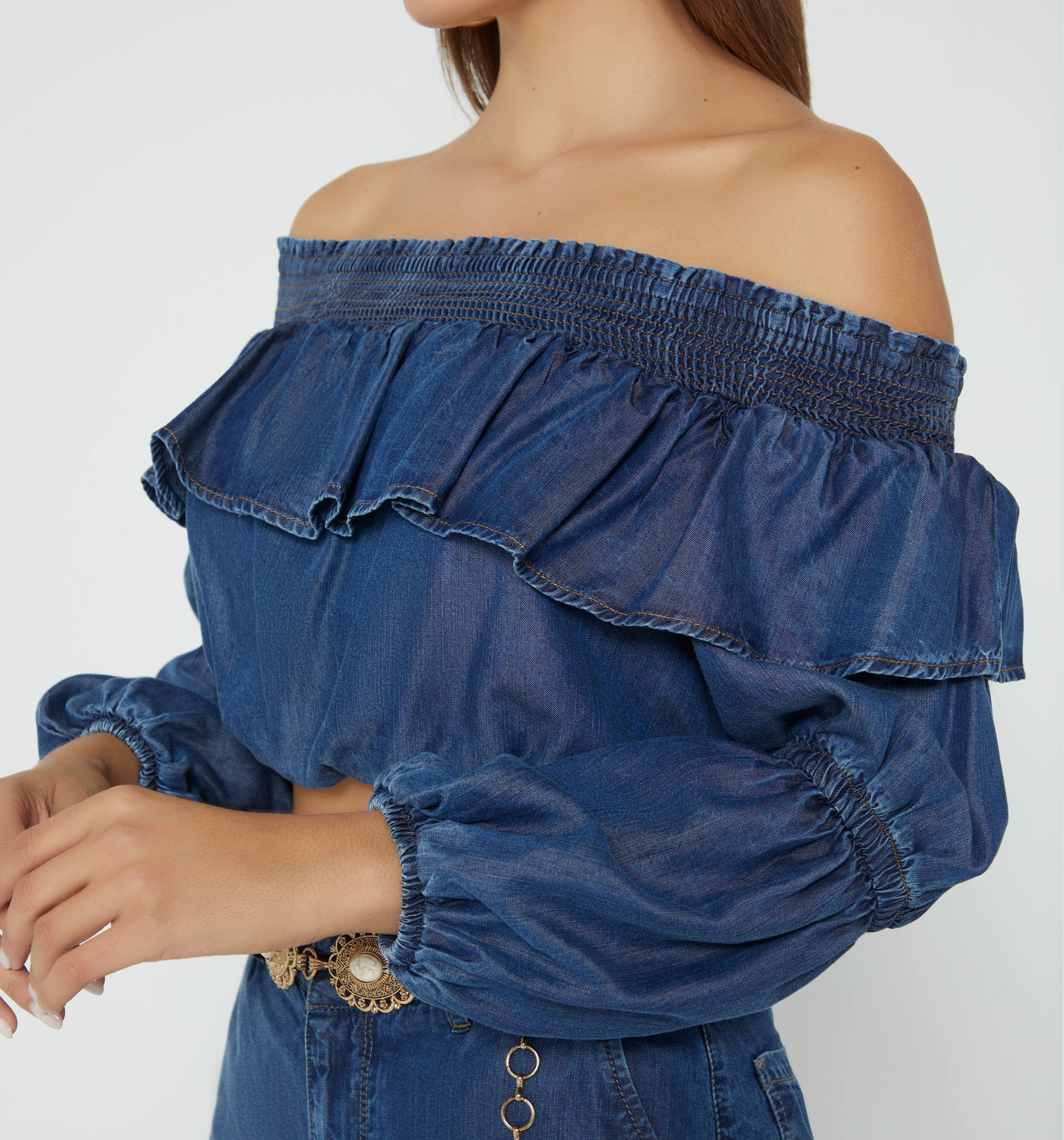 Blusa Escote Bandeja Ruchada
