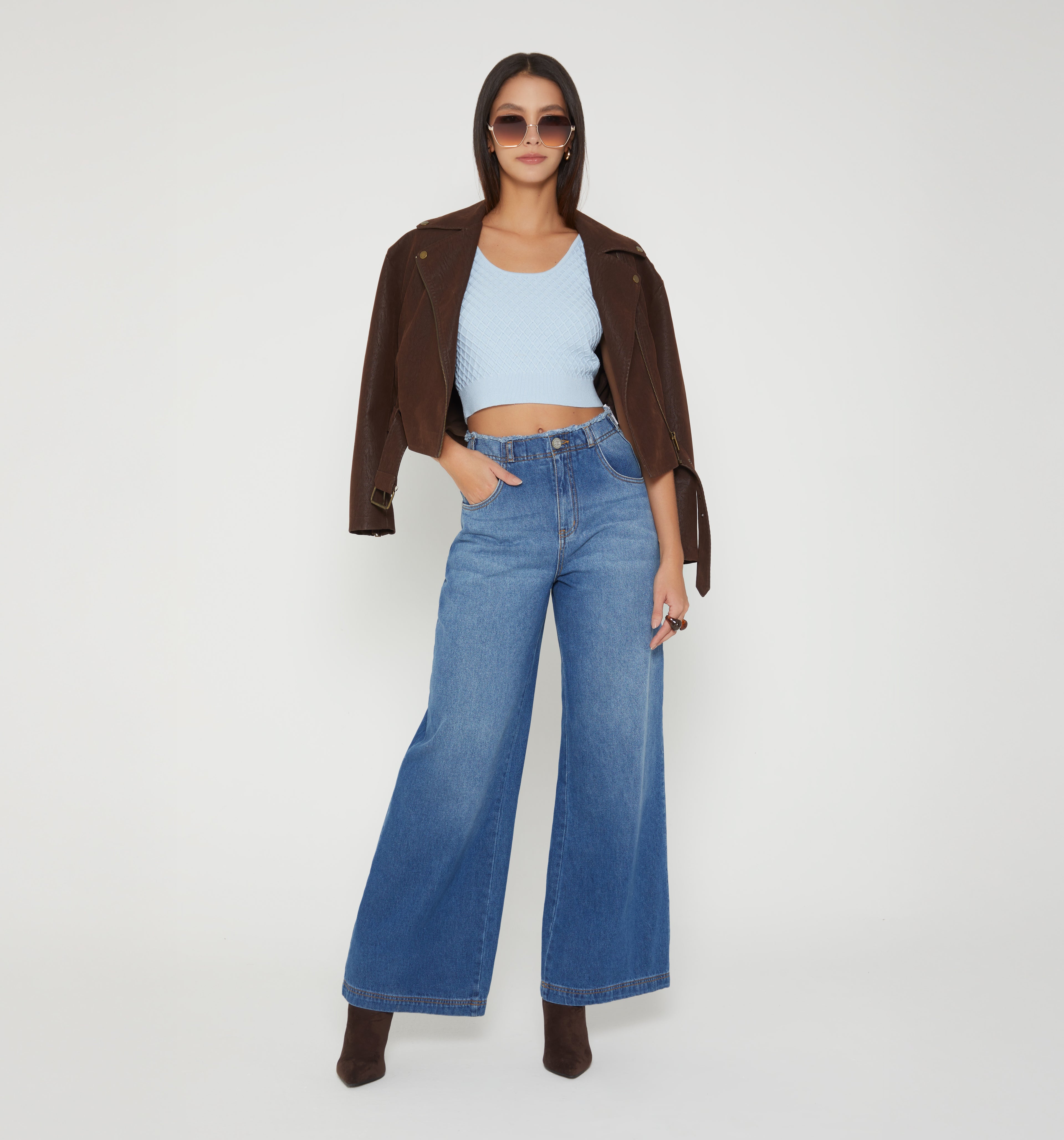 Blusa Corta De Tiras Escote Profundo