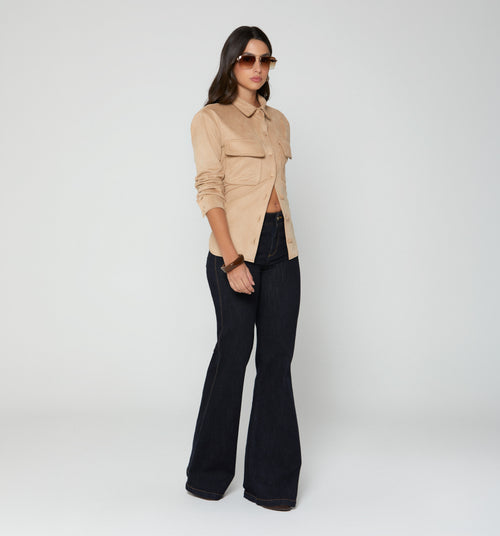 Blusa Camisera Con Bolsillos Tipo Cargo