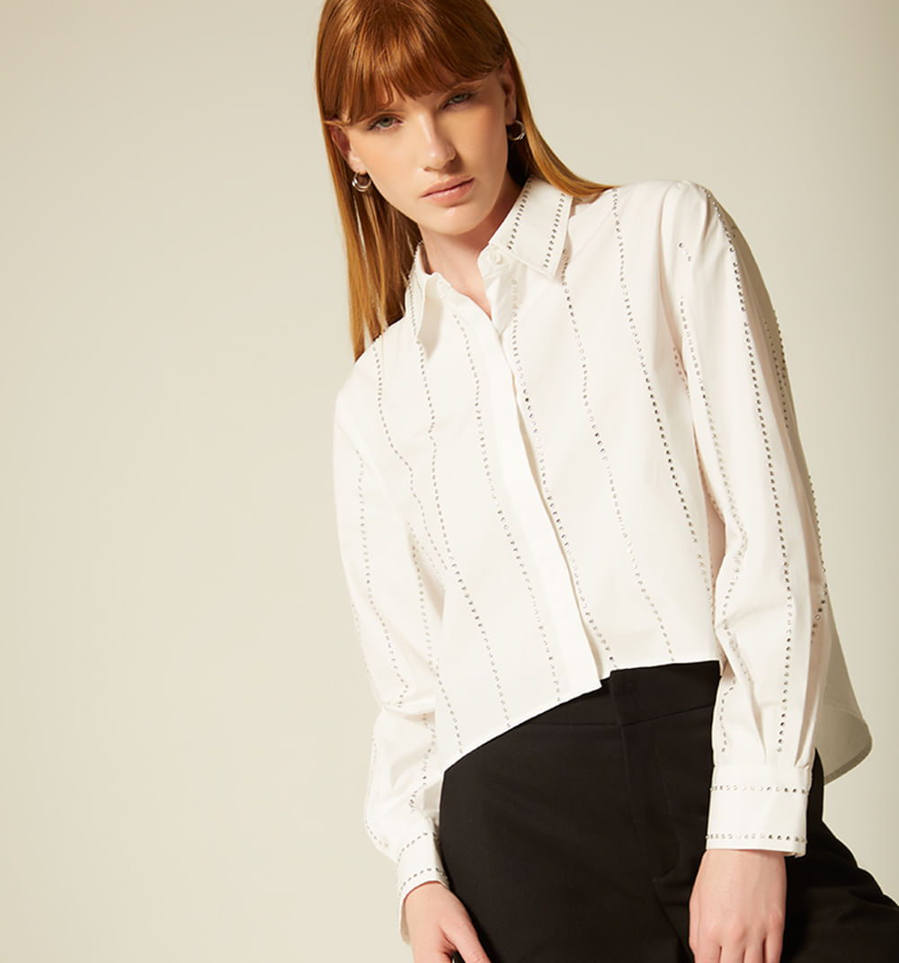 Camisera Con Detalles Decorativo