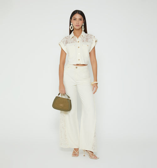 Blusa Boxy En Denim Con Crochet