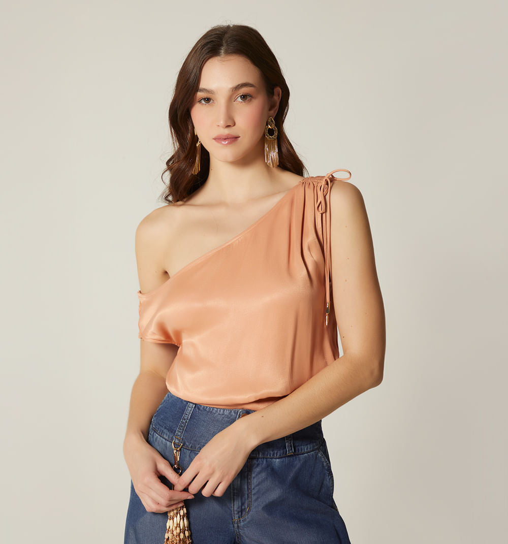 Blusa Escote Bandeja