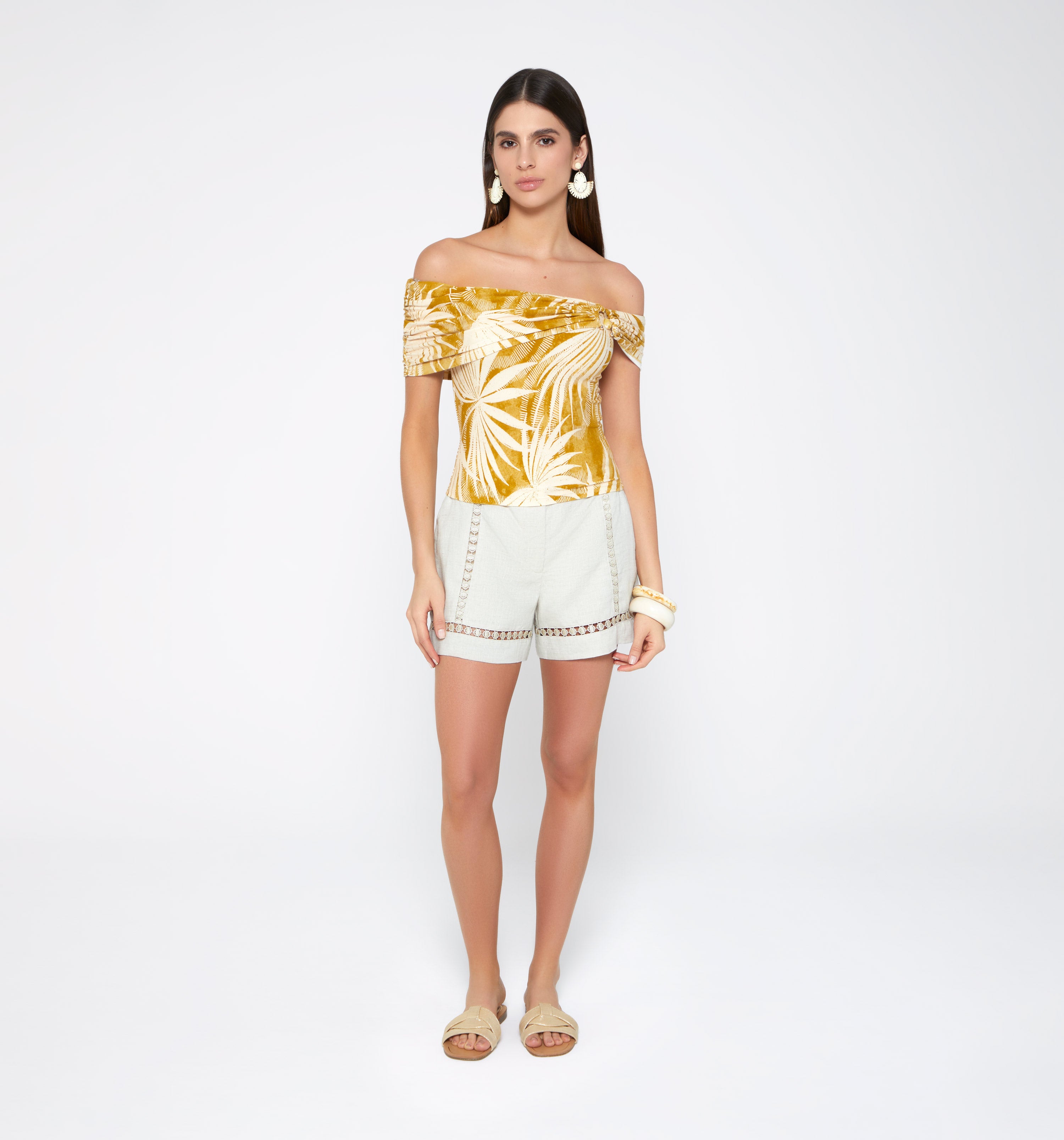 Blusa Escote Bandeja