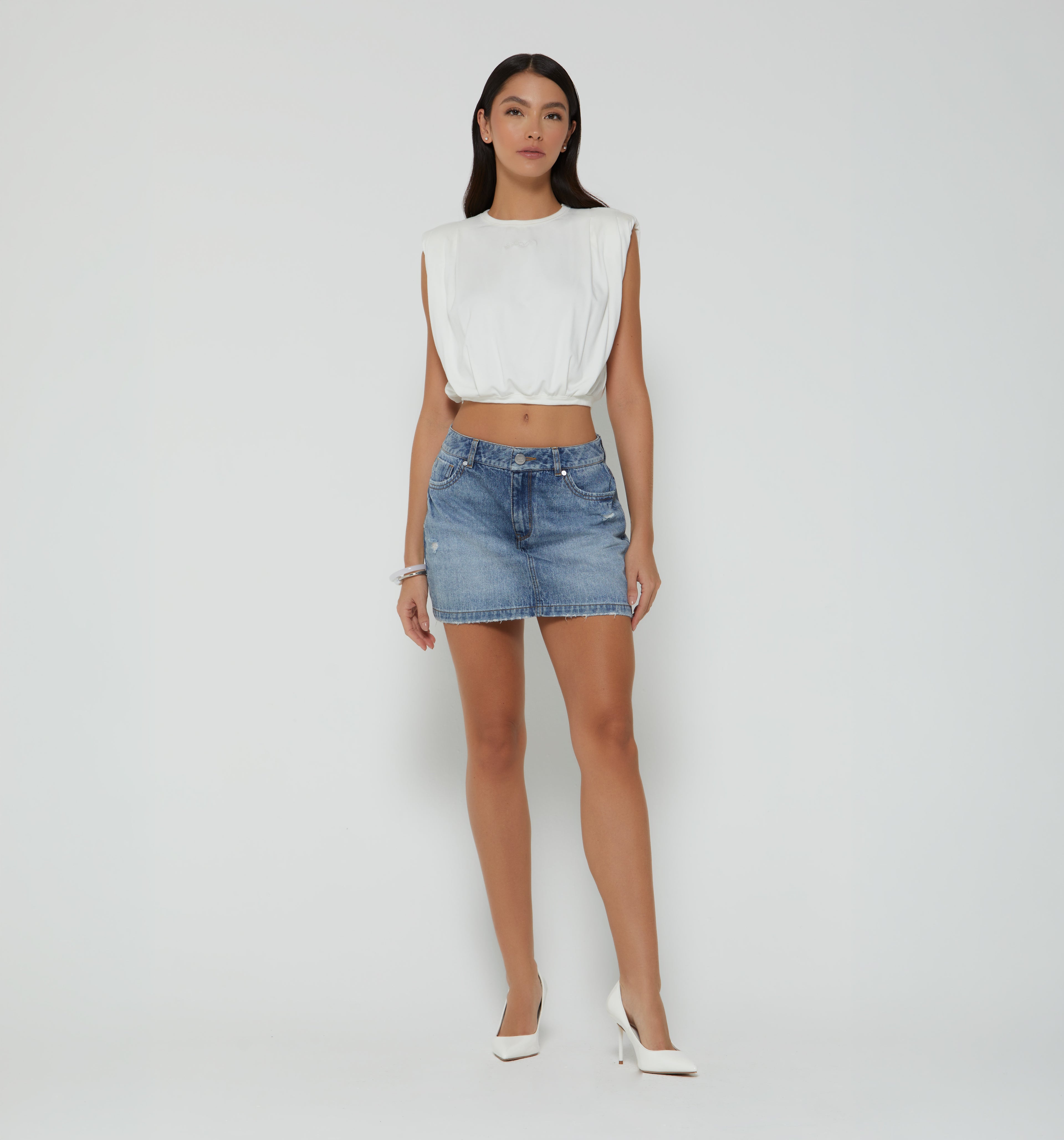 Blusa Con Hombrera Escote Redondo