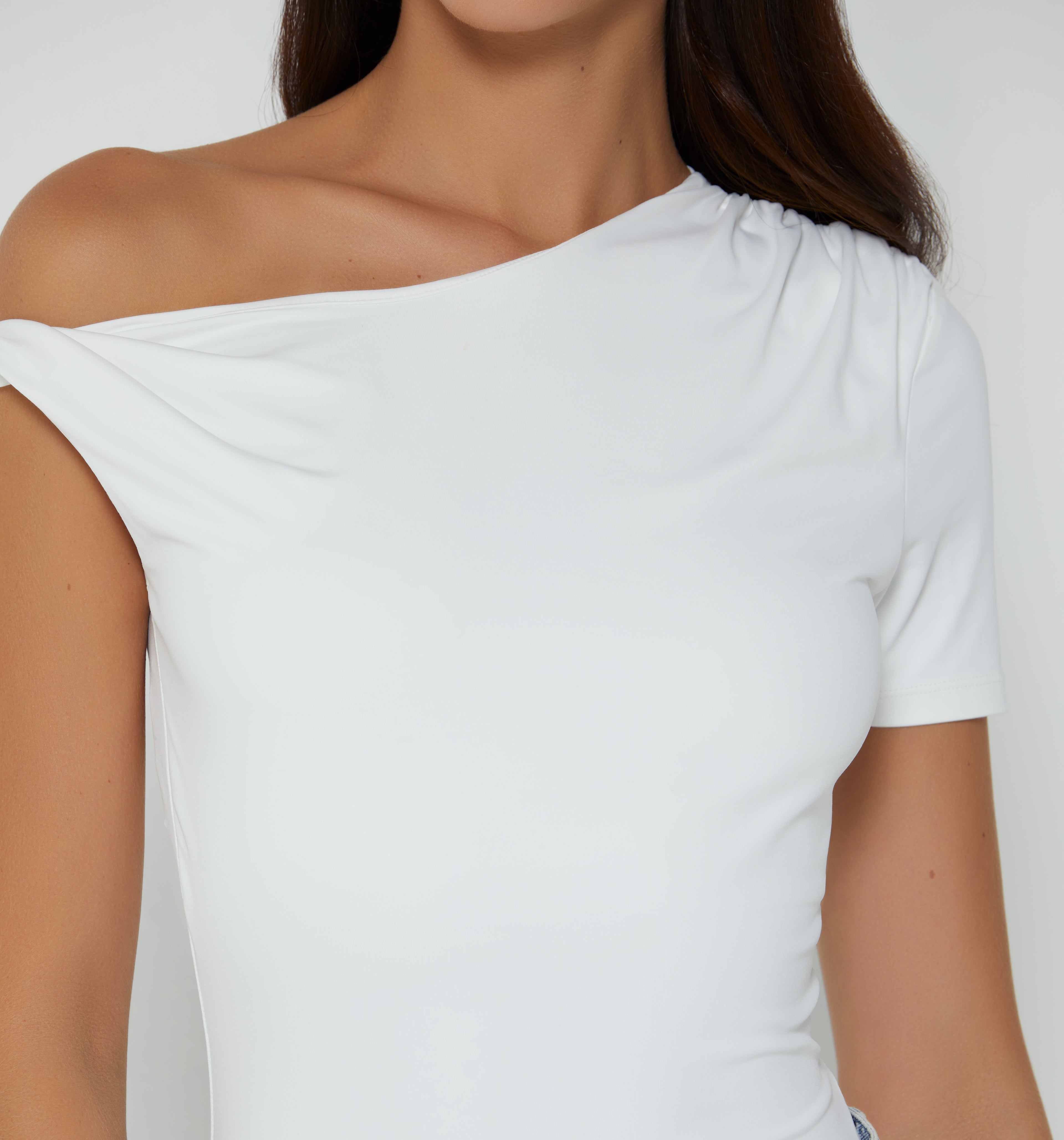 Blusa Manga Corta Irregular