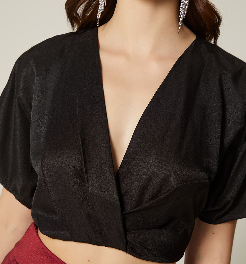 Blusa Crop Manga Corta