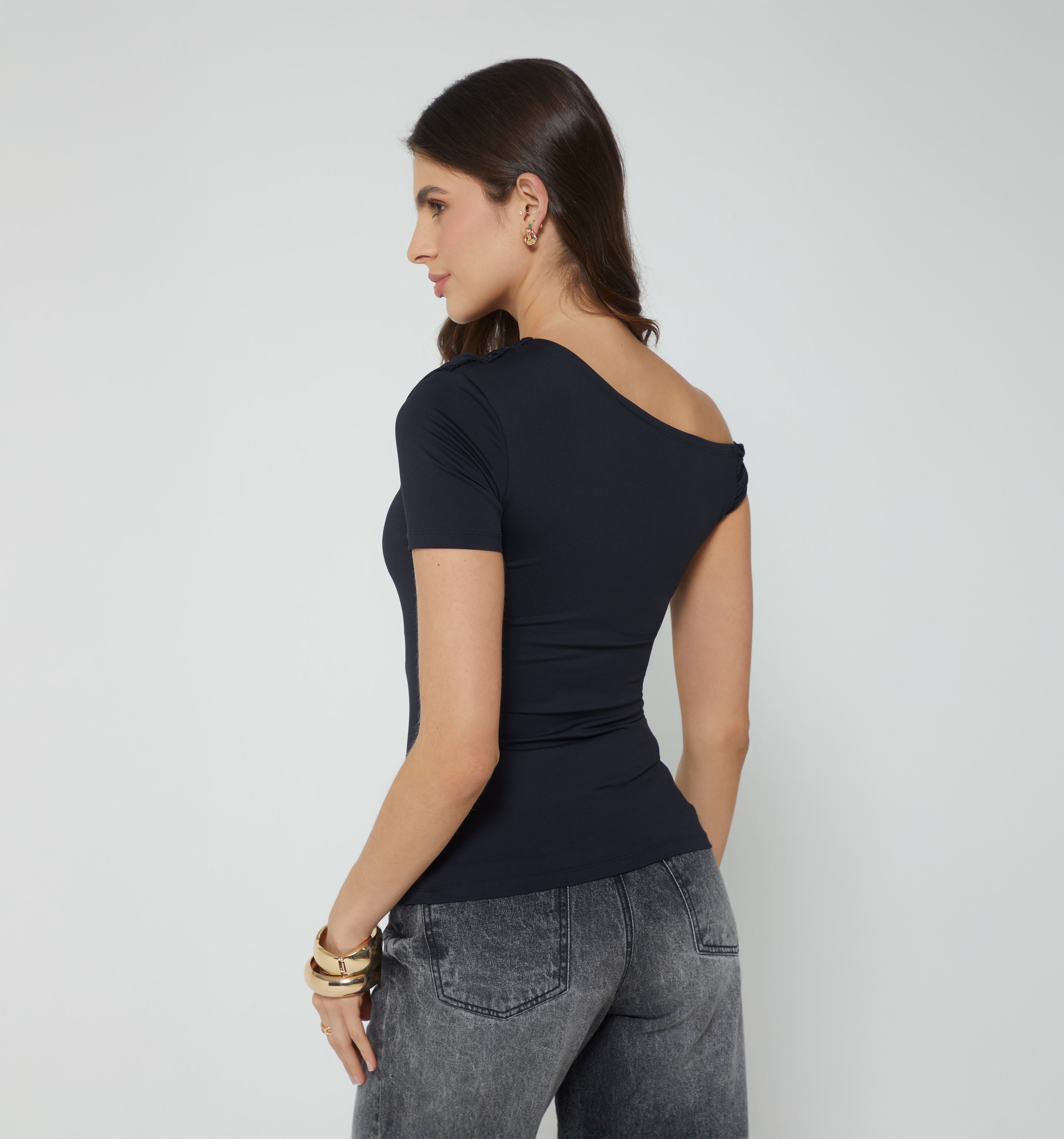 Blusa Manga Corta Irregular