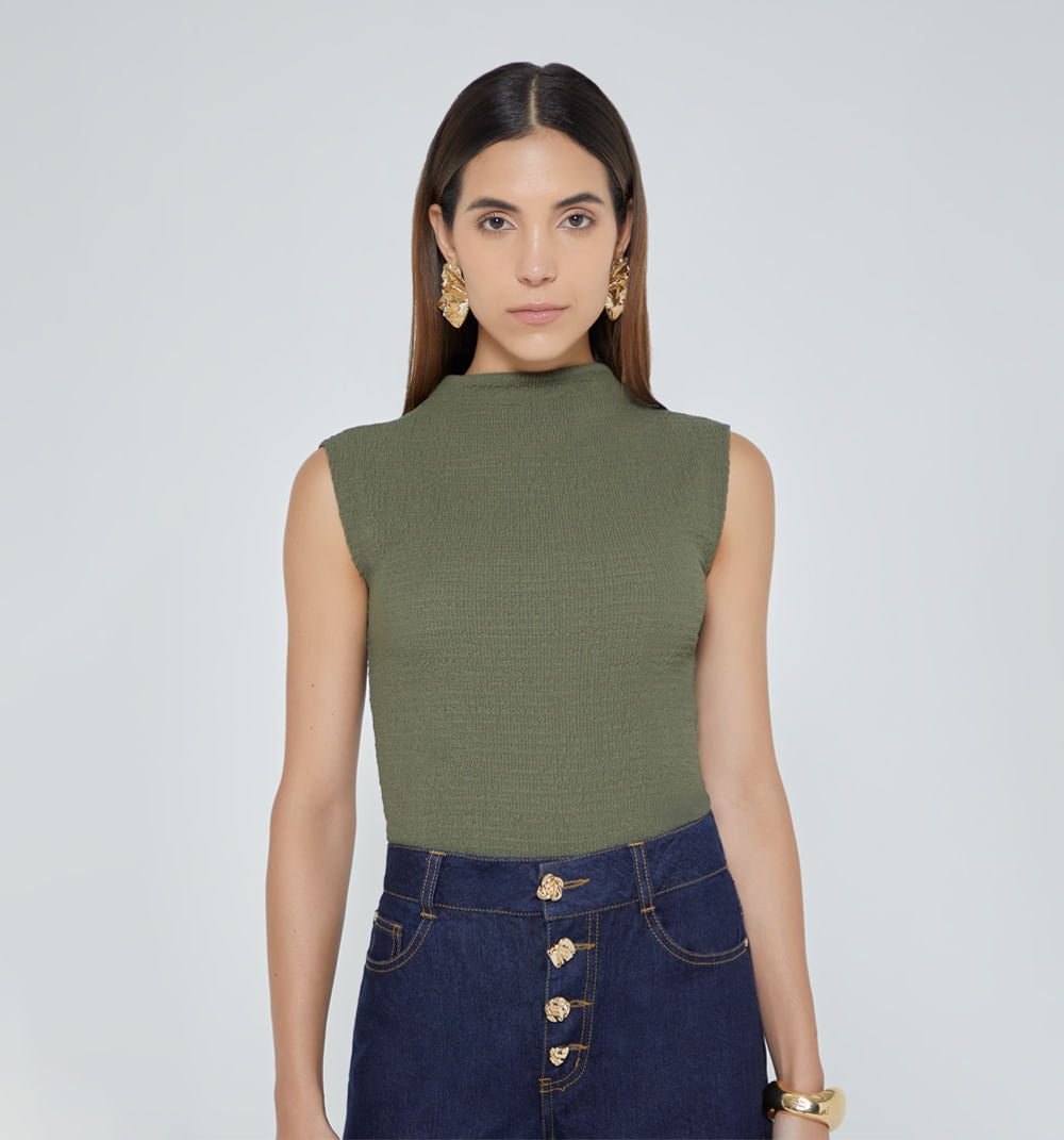 Blusa Manga Rodada Cuello Alto Seguido