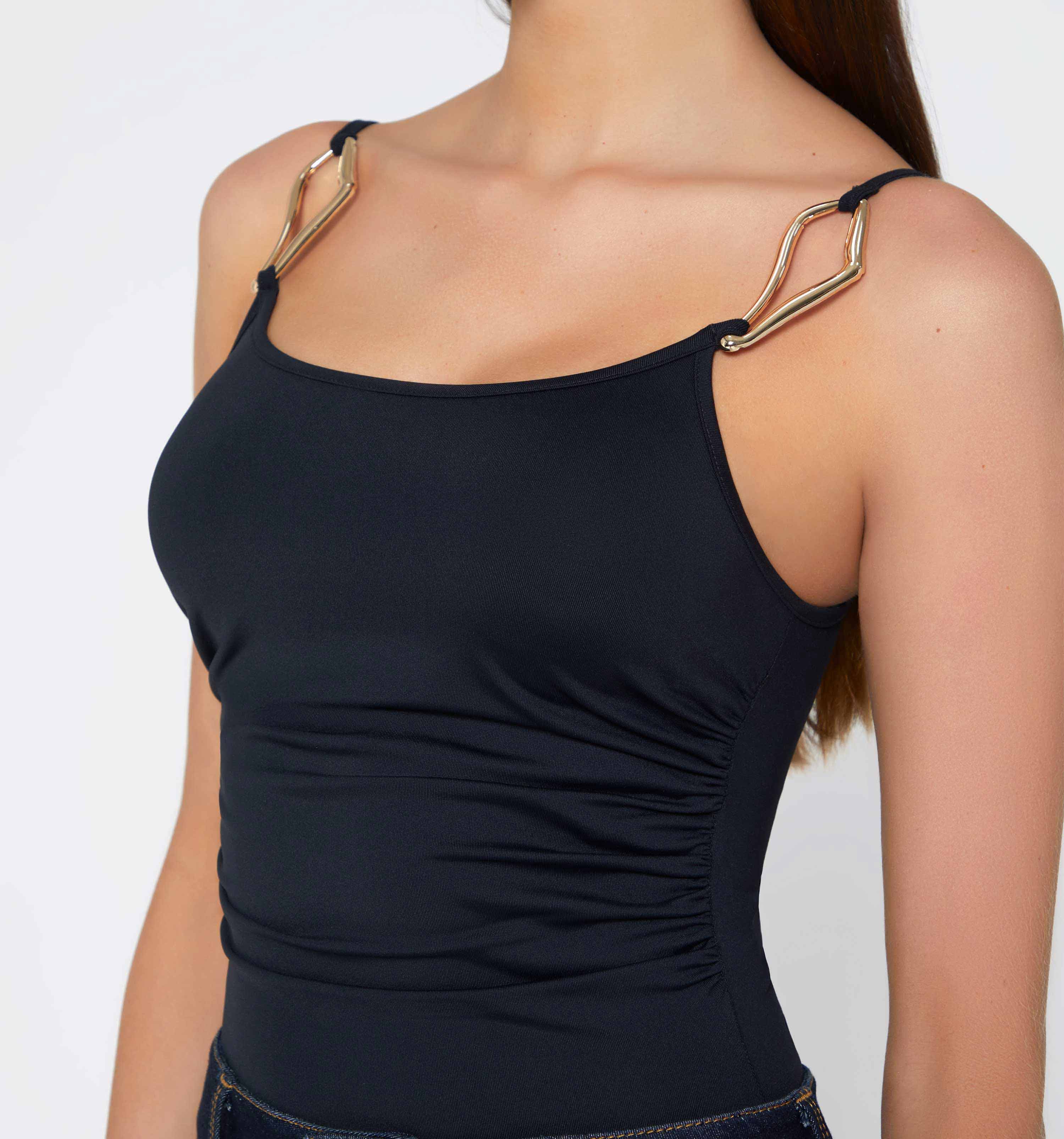 Body Con Herraje En Tira