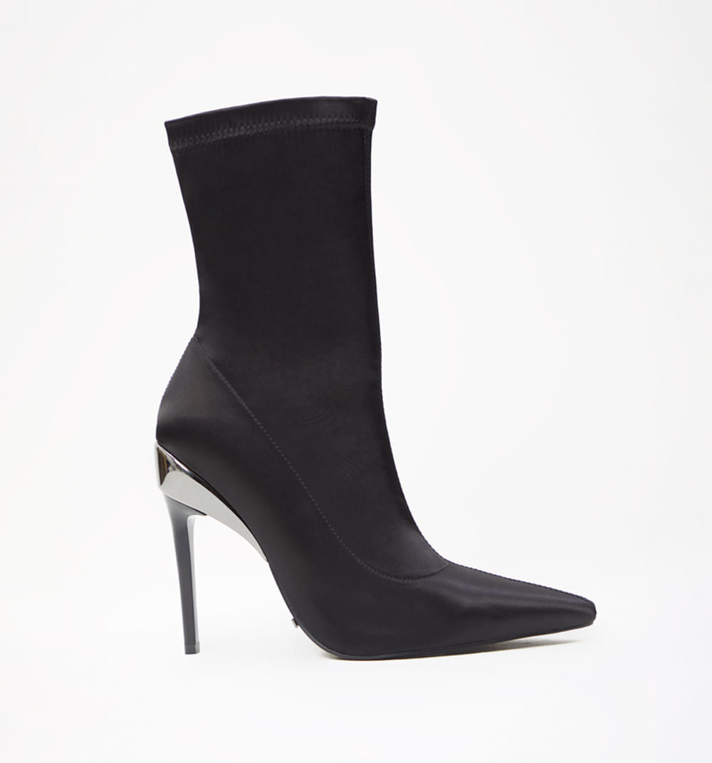 Botin Media Cana Con Detalle Metalico