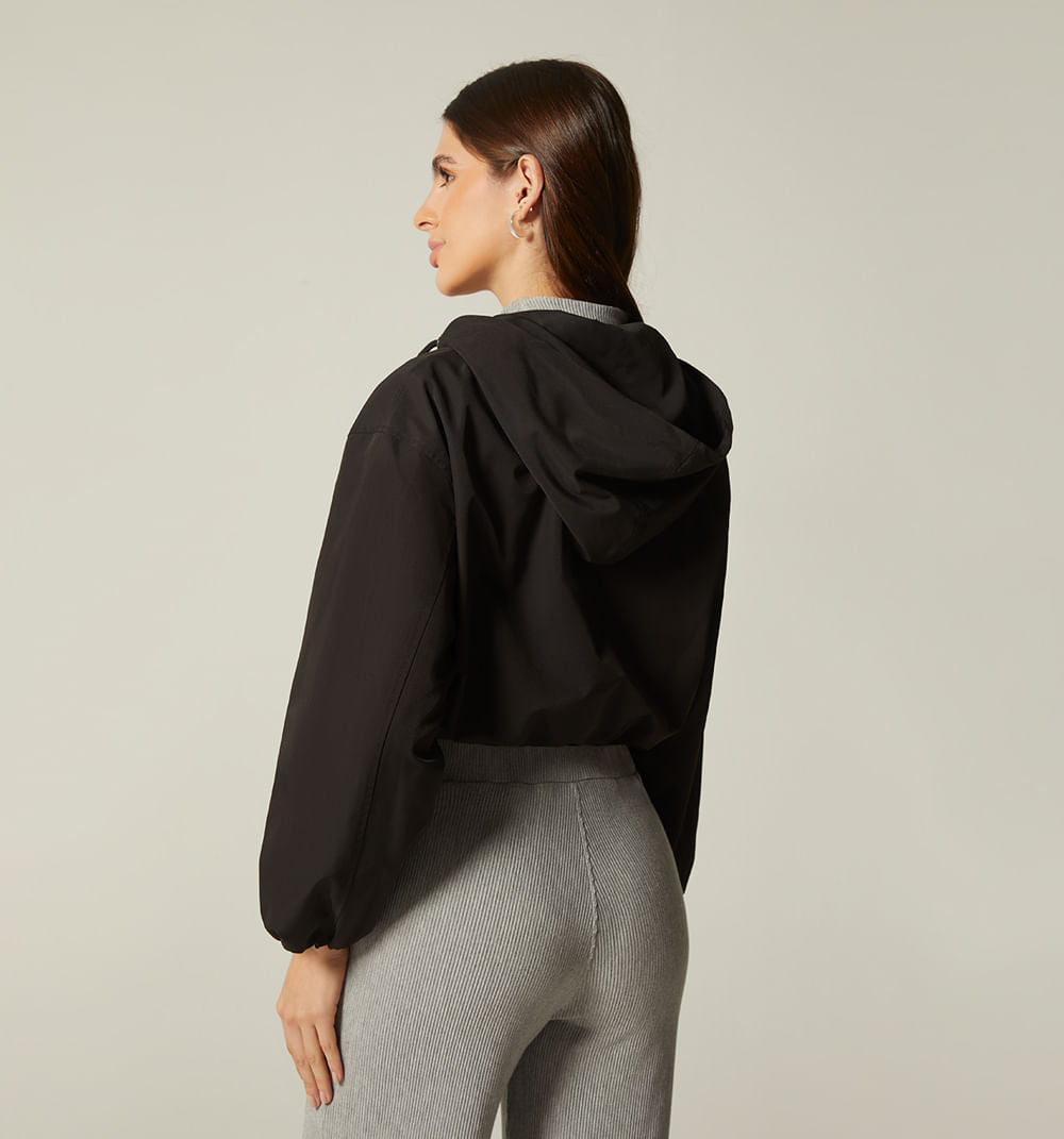 Chamarra Deportiva Con Capucha