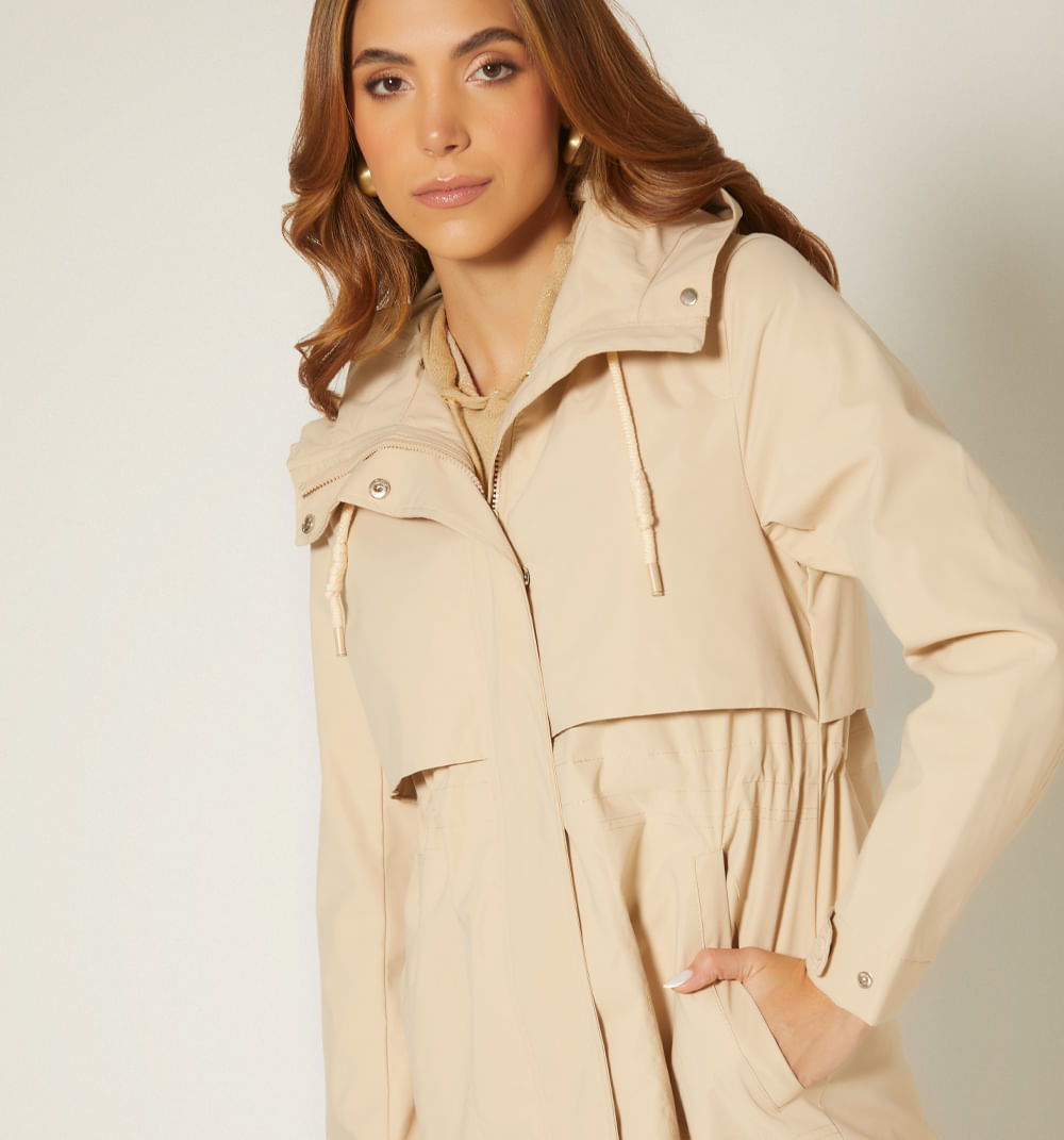 Abrigo Largo Impermeable, Cuello Alto