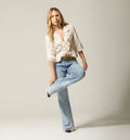 Jeans Campana Tiro Medio Con Cinturon