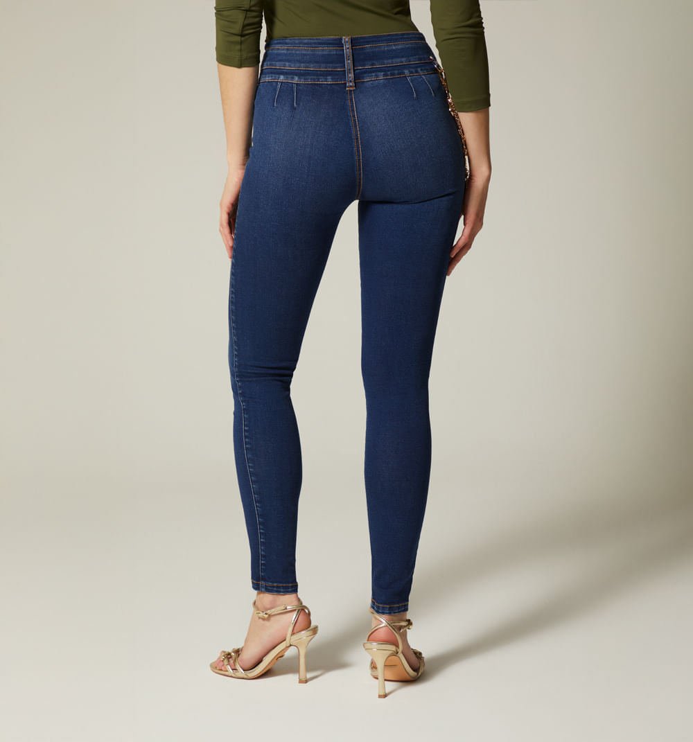 Jean Ultraslim Tiro Alto Borla Cadena