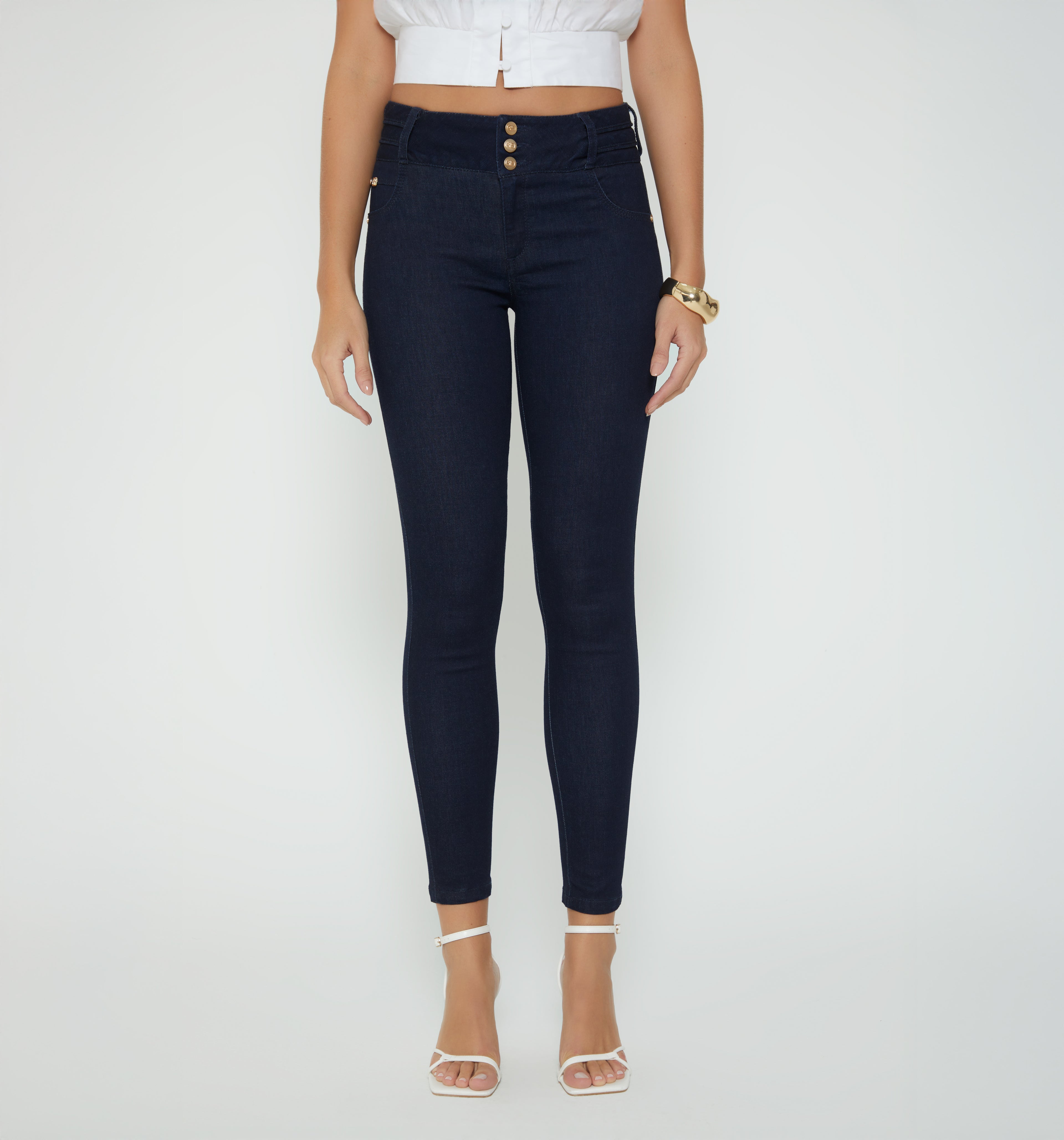 Jean Ultraslim Levanta Cola Con Vivos