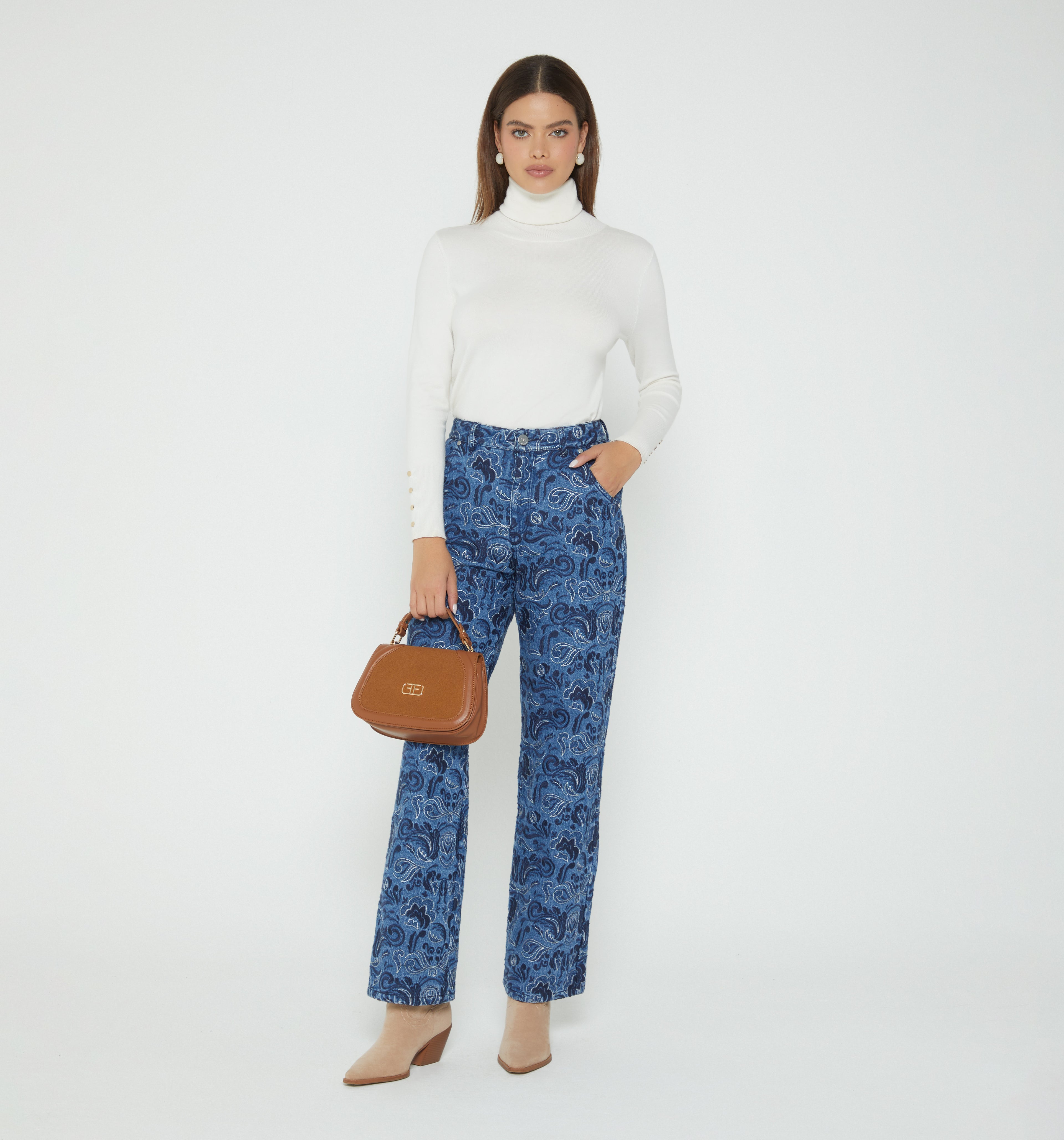 Jean Recto Alto 5 Bolsillos En Jacquard