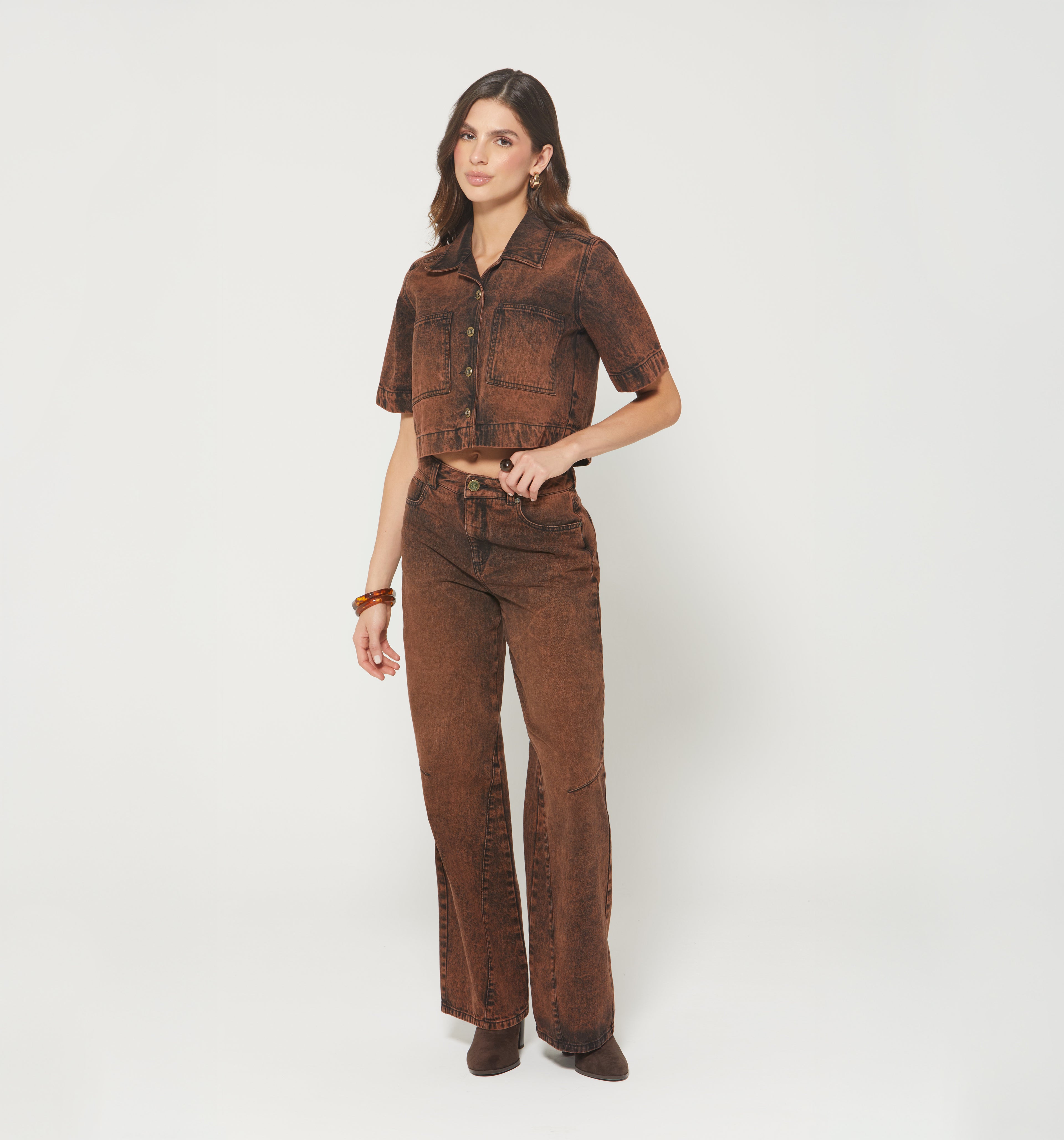 Jean Wide Leg Corte En Piernas.