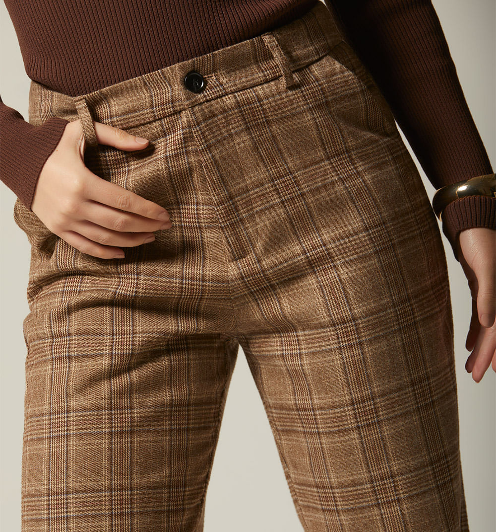 Pantalon Tipo Chino
