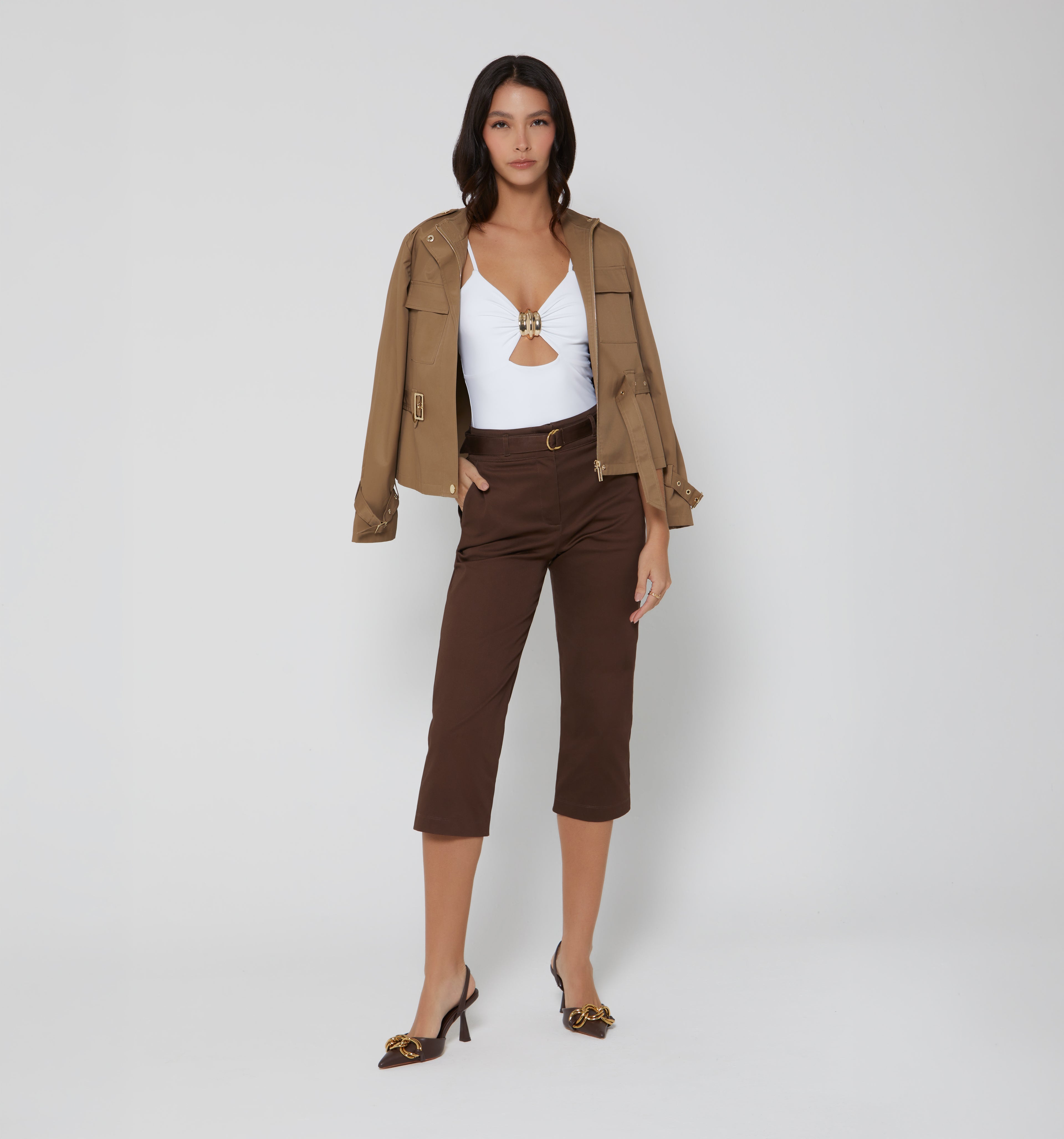 Pantalón Capri Con Cinturón