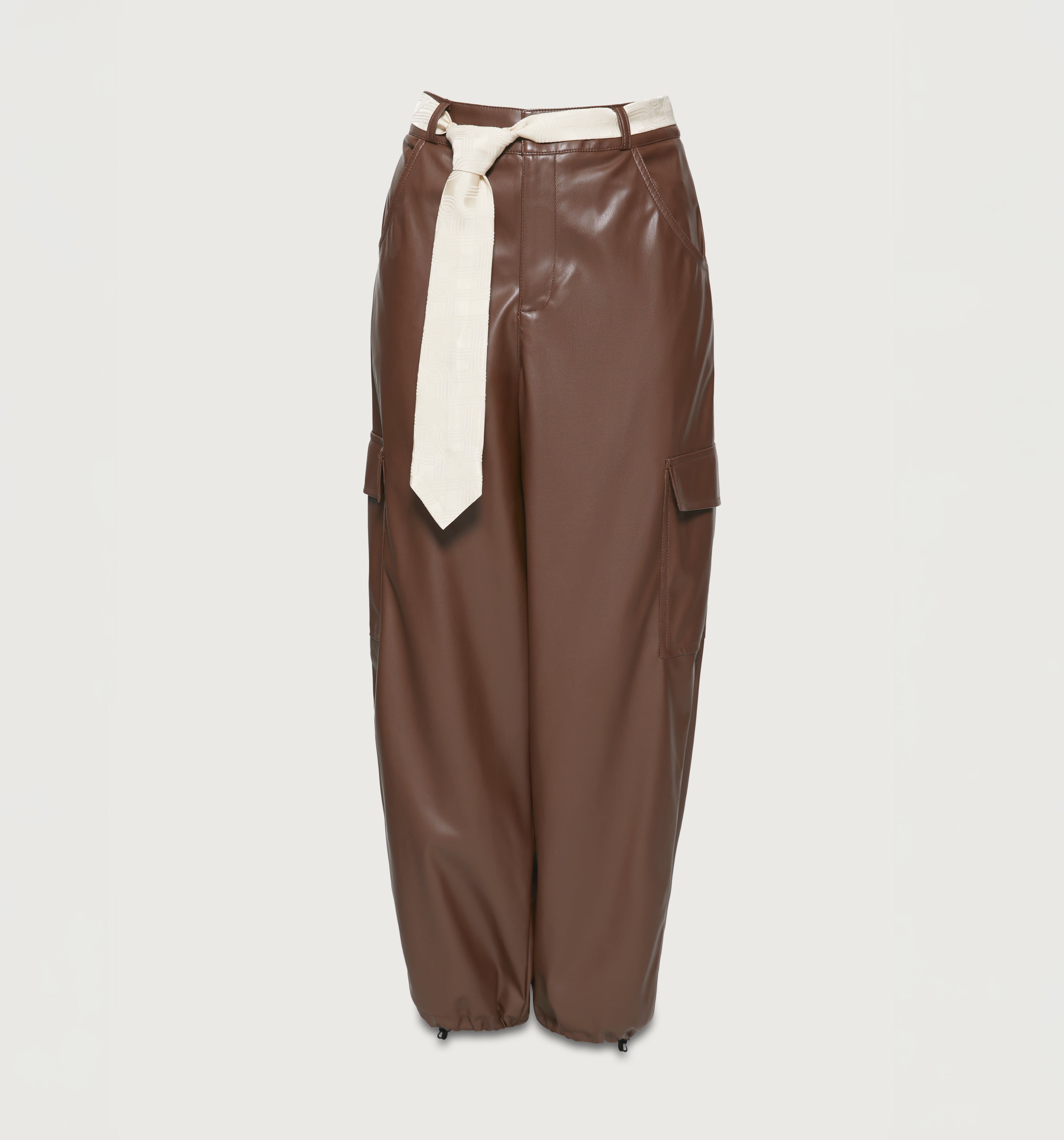 Pantalon Barrel,Bolsillos Cargo