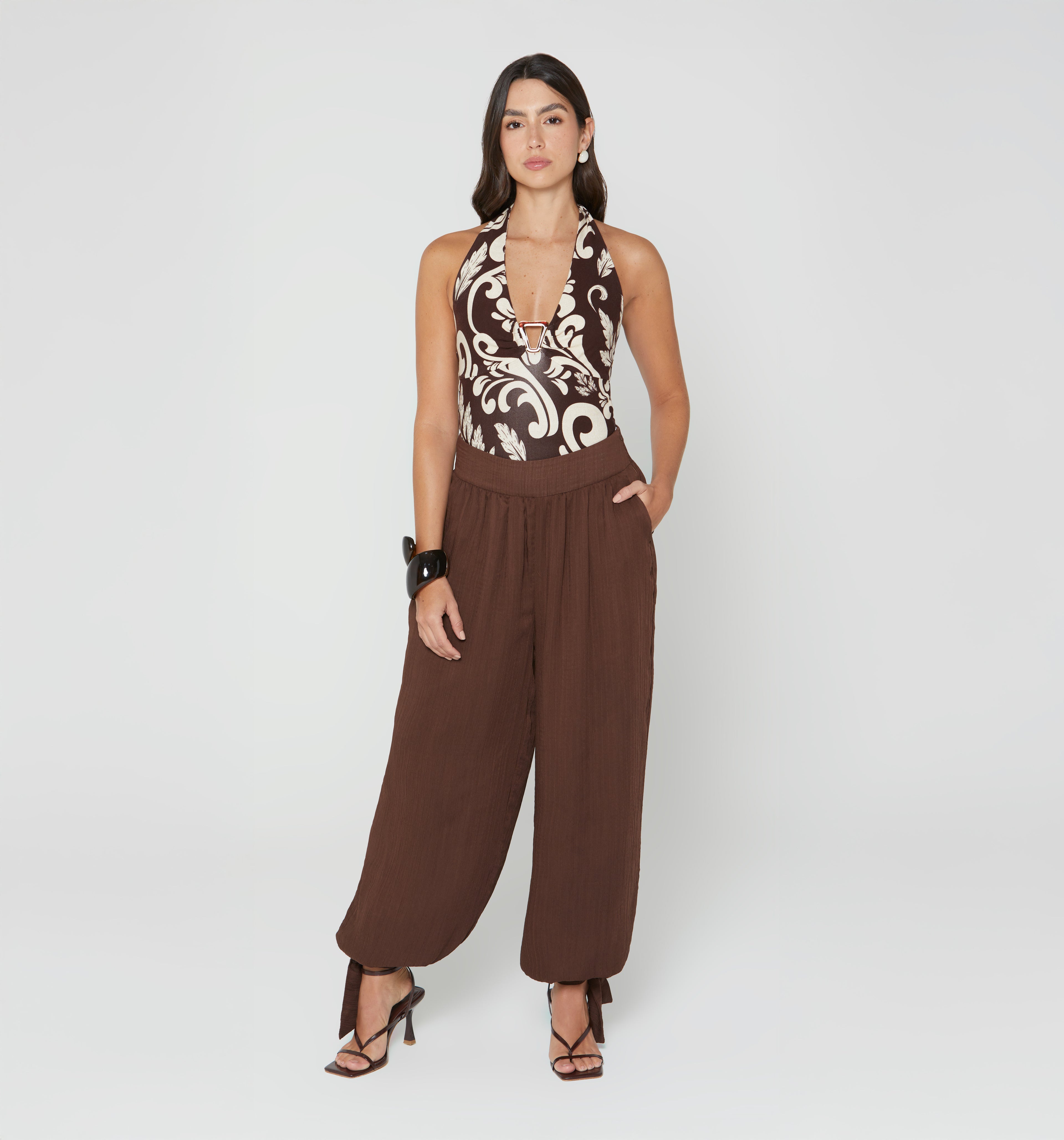 Pantalon Tiro Alto Harem Con Amarre