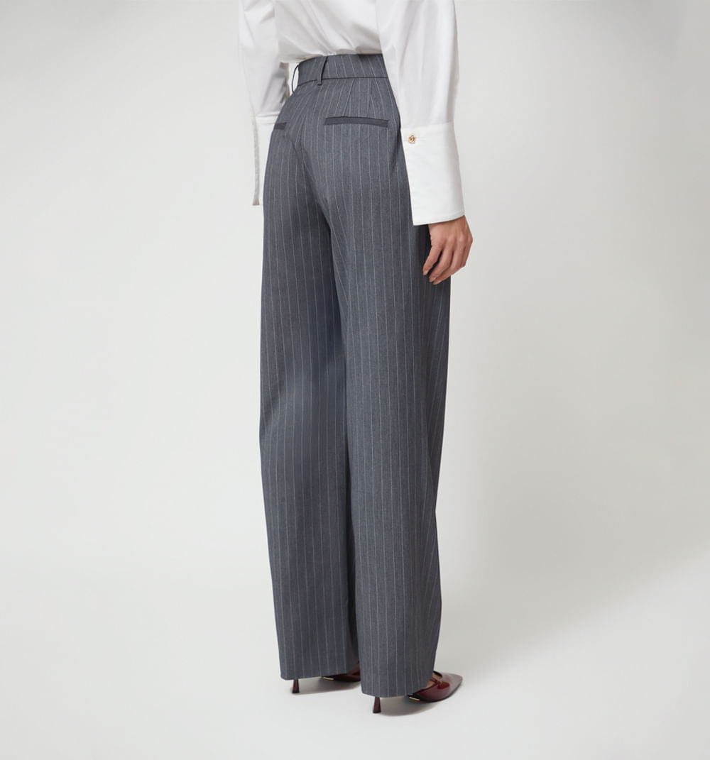 Pantalon Bota Recta - Gris