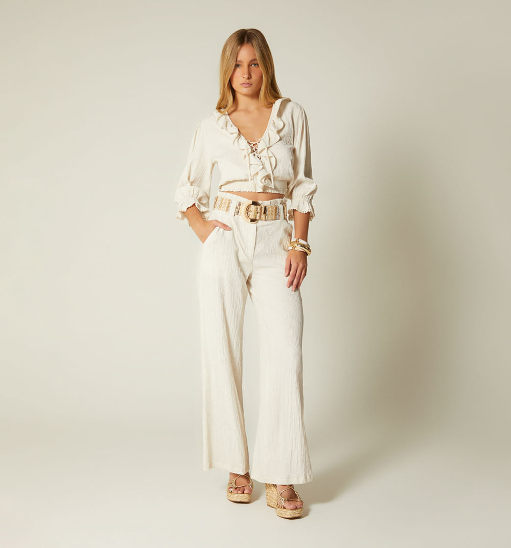 Pantalon Bota Ancha Con Correa