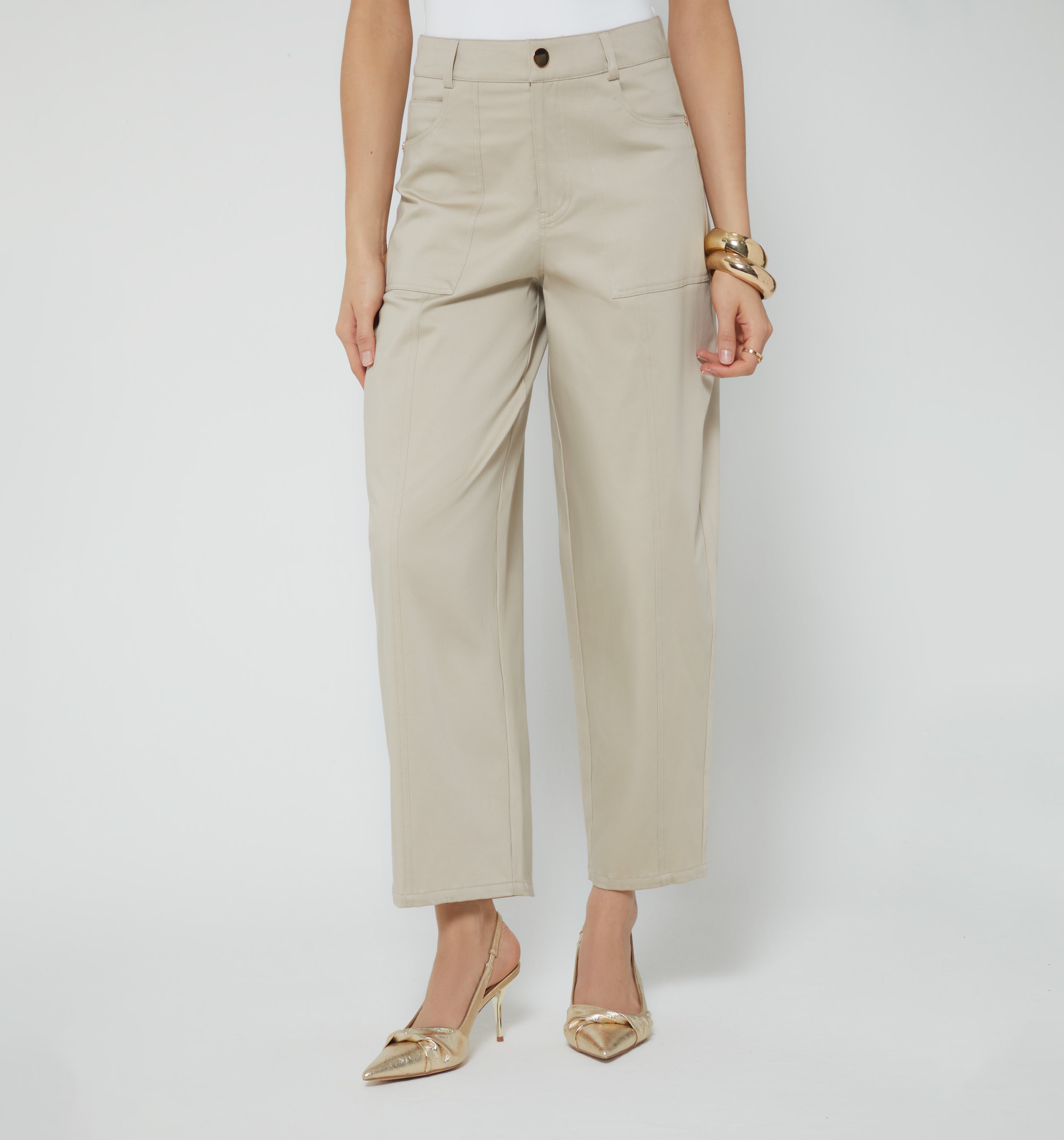 Pantalon Barrel Bolsillos Parche