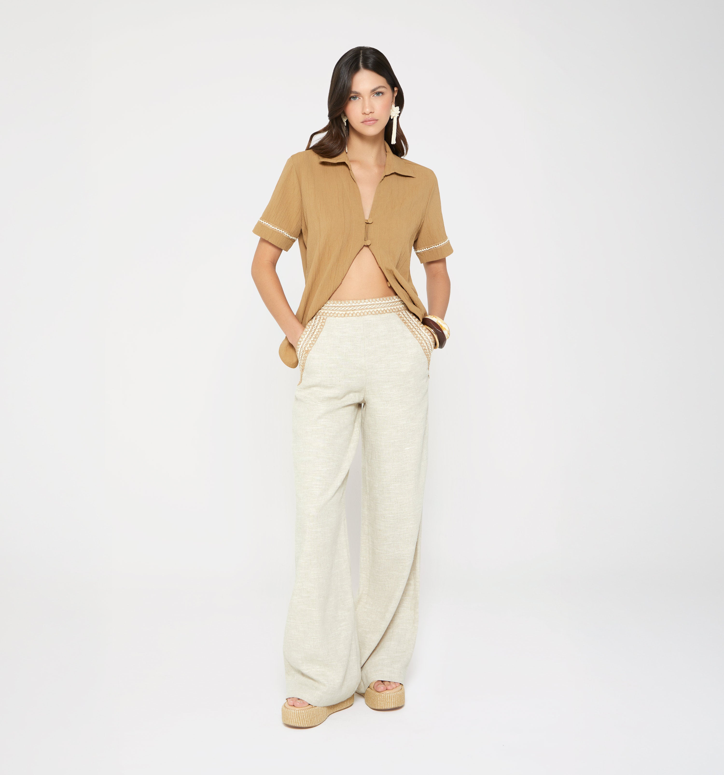 Pantalon Tiro Alto Con Pasamaneria