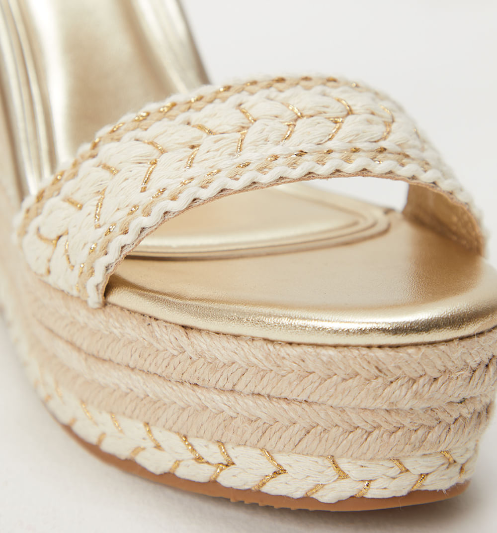 Sandalia Plataforma Con Tejido Y Lurex