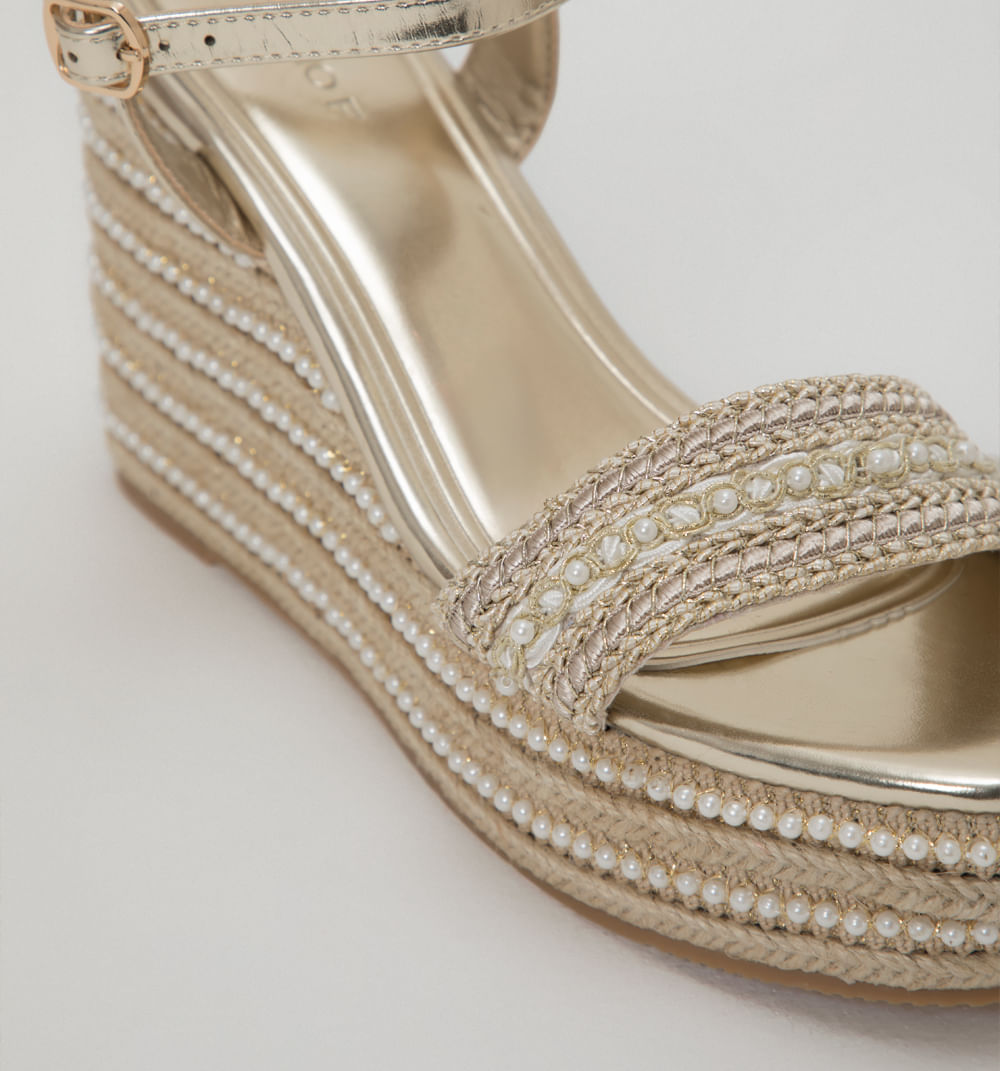 Sandalia Plantaforma Con Perlas