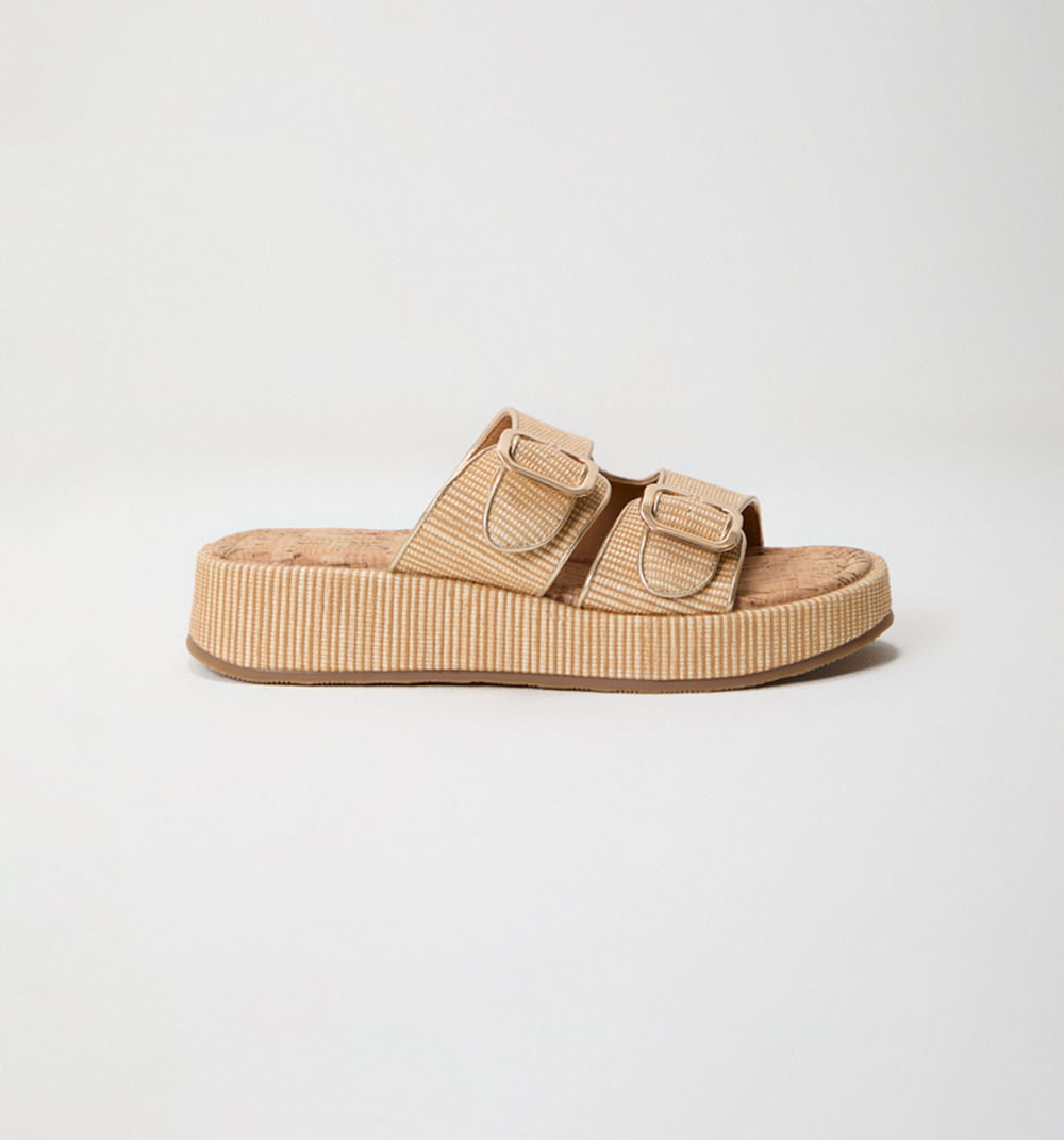 Sandalia Plana Con Hebillas