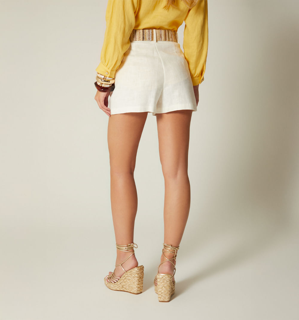 Short Con Correa