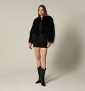 Short Tiro Medio Bolsillos Con Taches