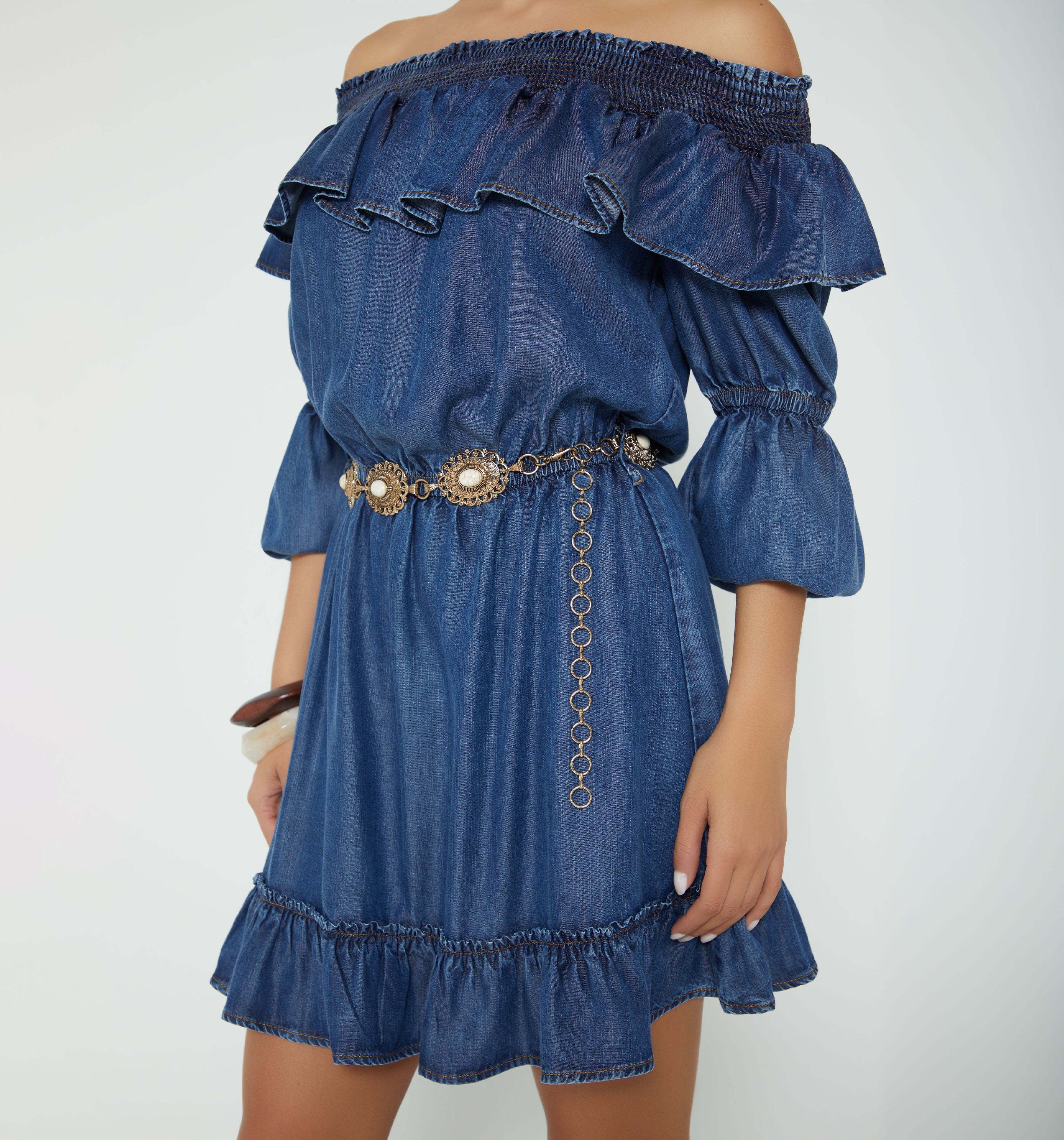 Vestido Escote Bandeja Ruchado Correa