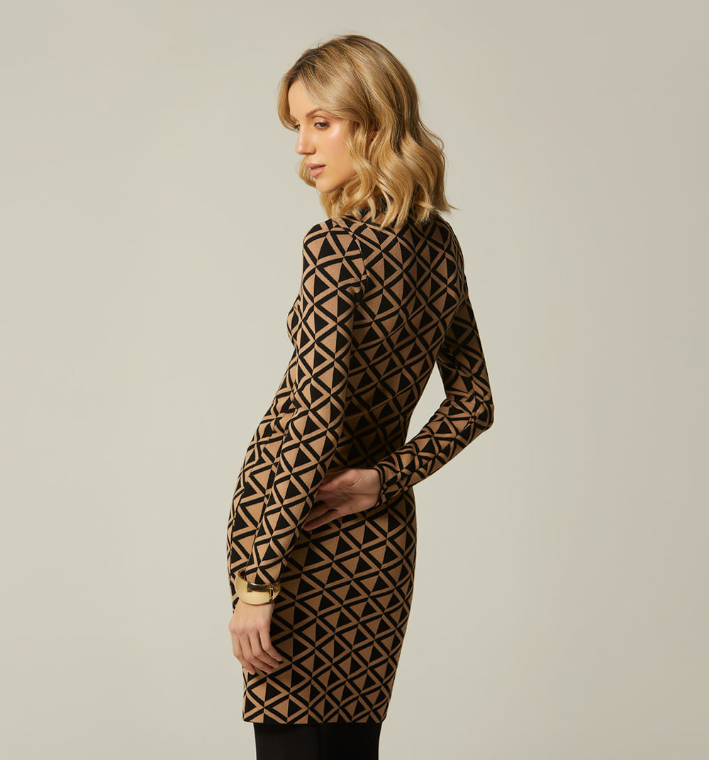Vestido Cuello Alto Con Cierre
