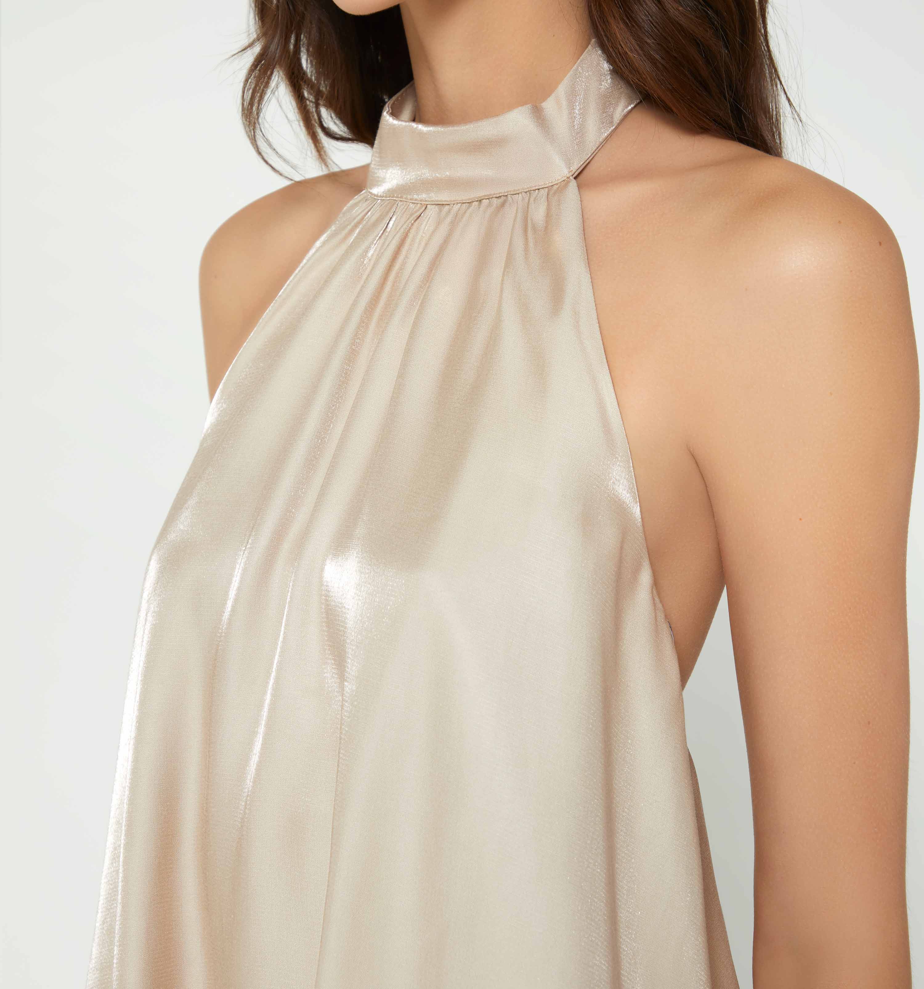 Vestido Corto Halter Globo