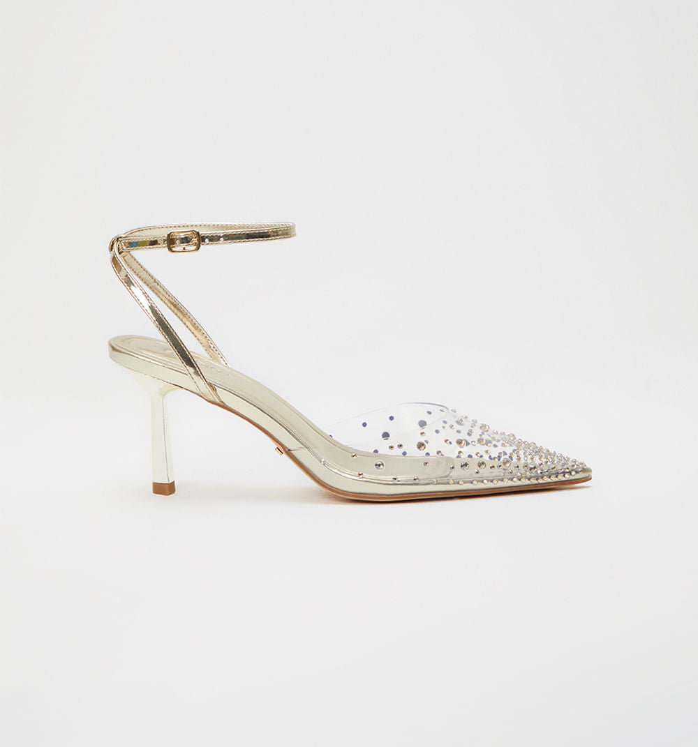 Zapato Cerrado Con Capellada En Vinilo