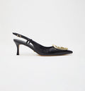 Zapato Cerrado Cuero Con Herraje