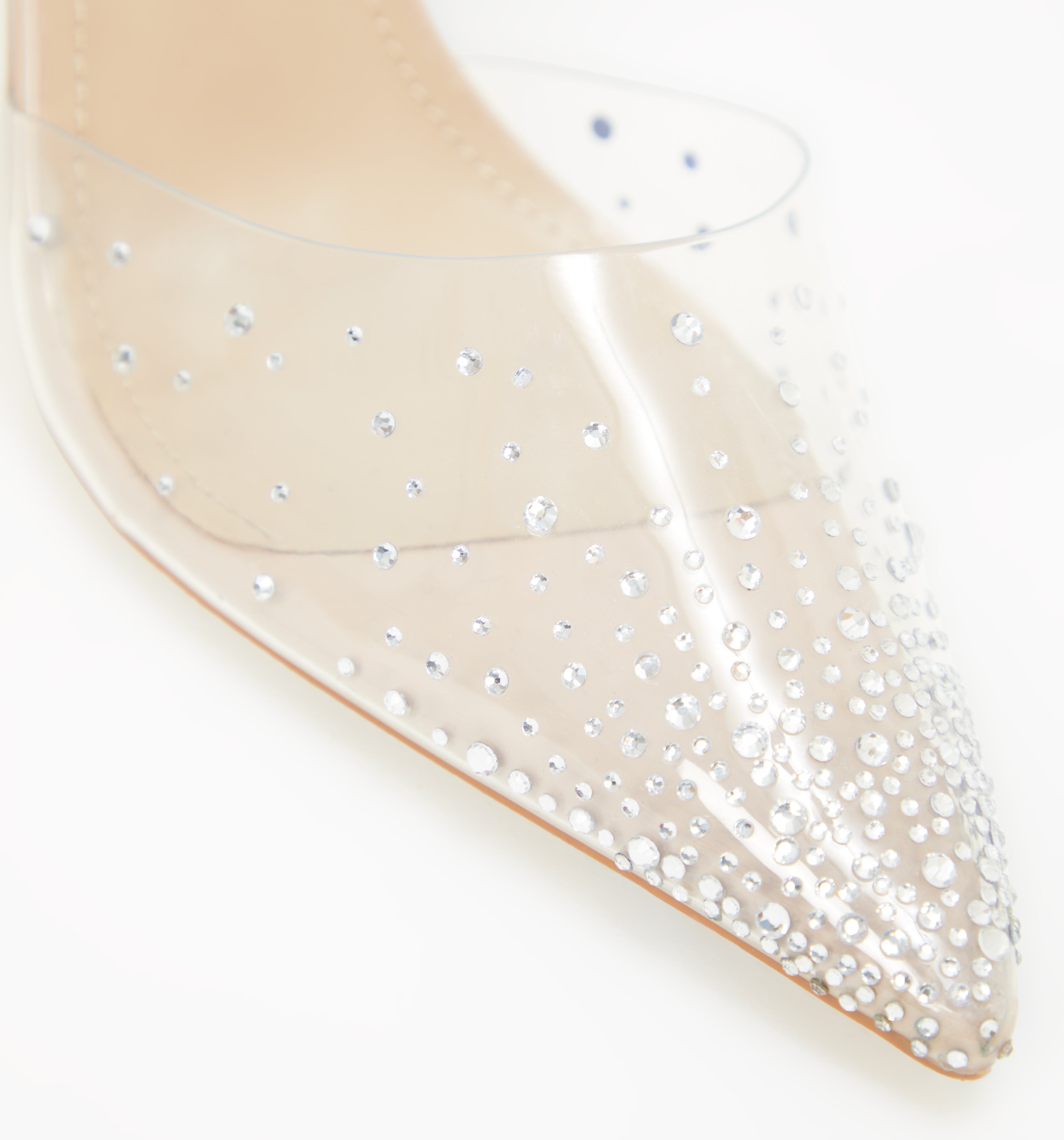 Stiletto Vinilo Con Birllo