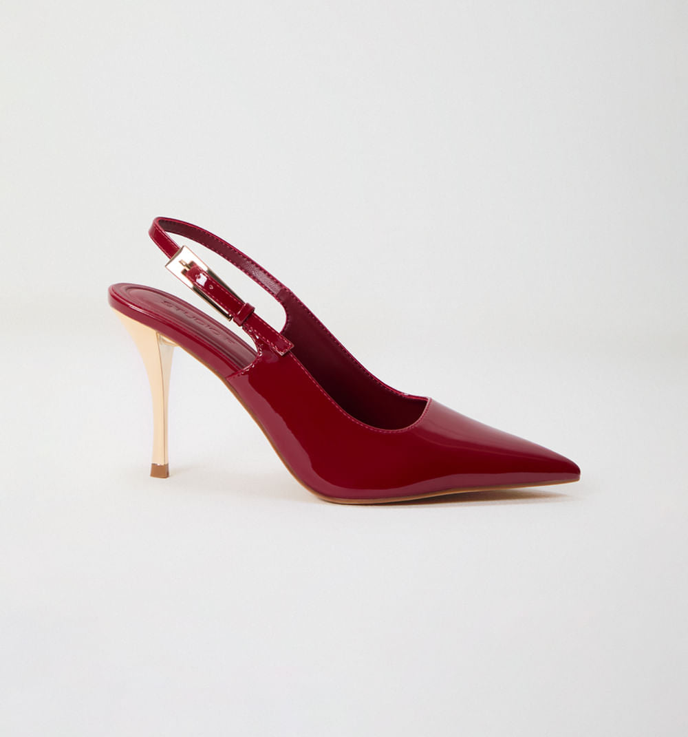Zapato Cerrado Con Hebilla