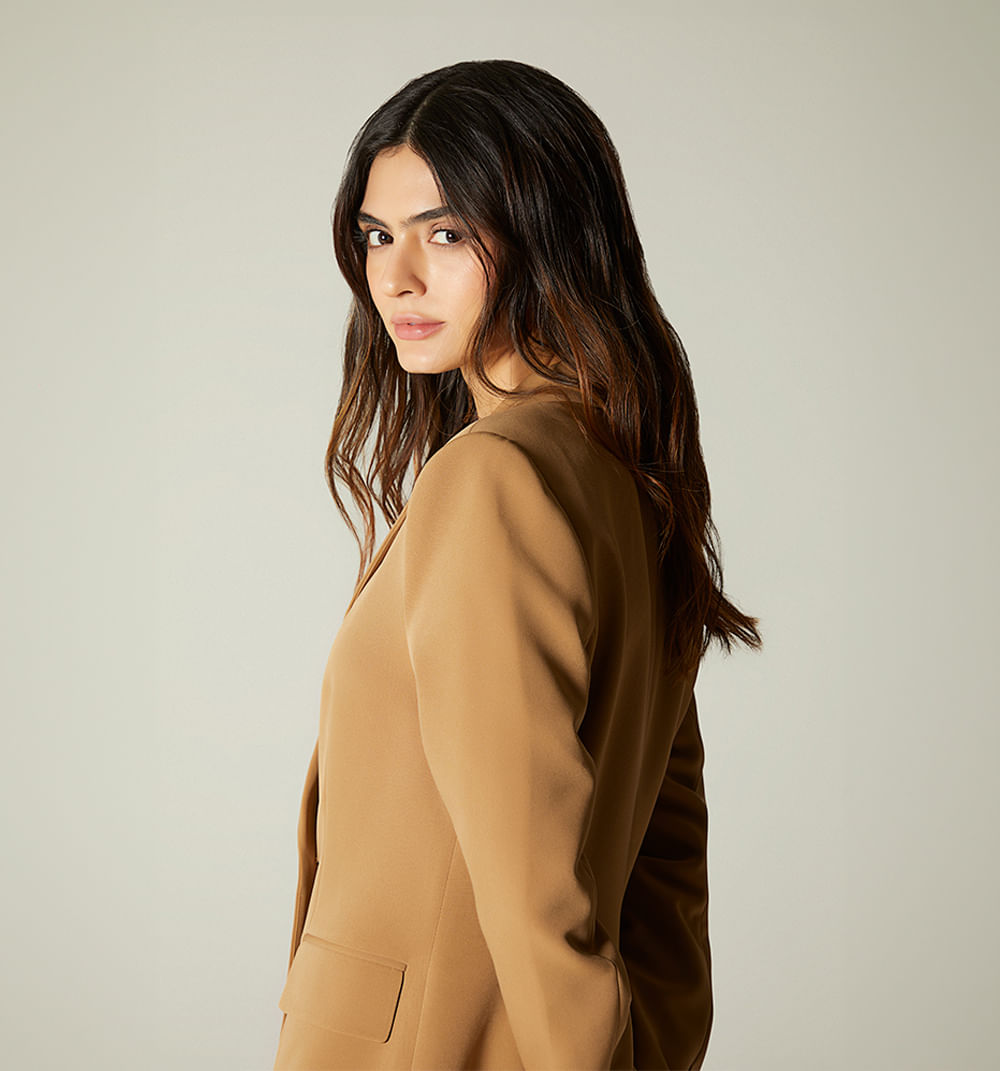 Blazer Oversize Cuatro Botones