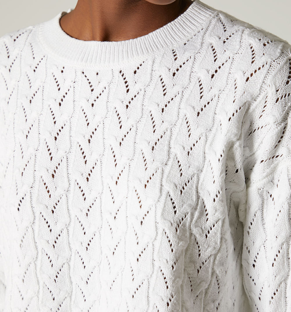 Sueter Cuello Redondo Con Flecos