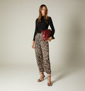Pantalon Tiro Alto Con Bolsillos