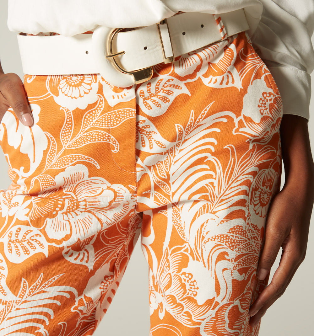Pantalon Chino Con Correa