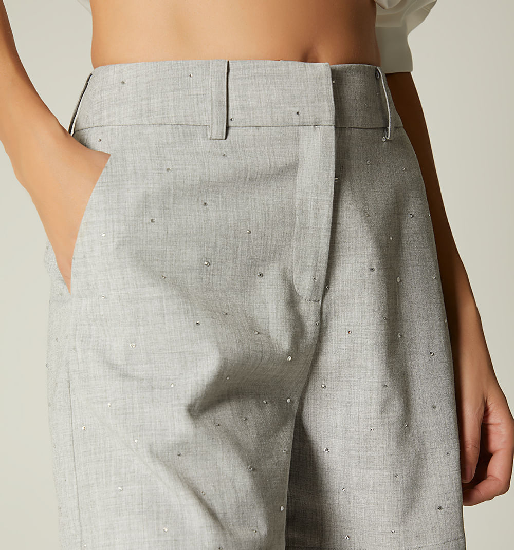 Short Con Hot Fix - Gris